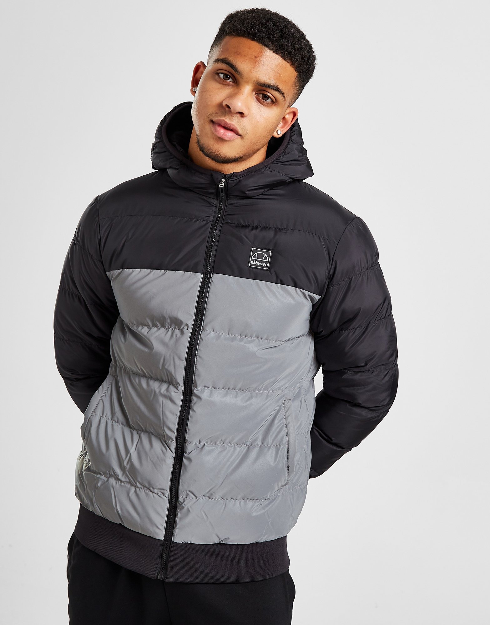 Ellesse vaccionos reflective online lightweight jacket