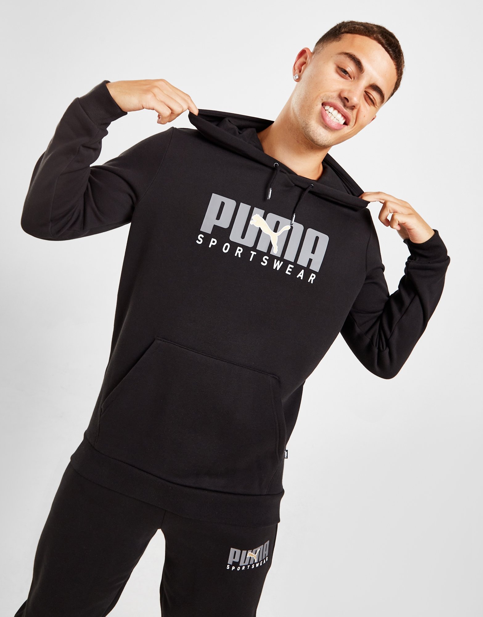 fuga de la prisión influenza Las bacterias Puma sudadera con capucha Core Sportswear en Negro | JD Sports España