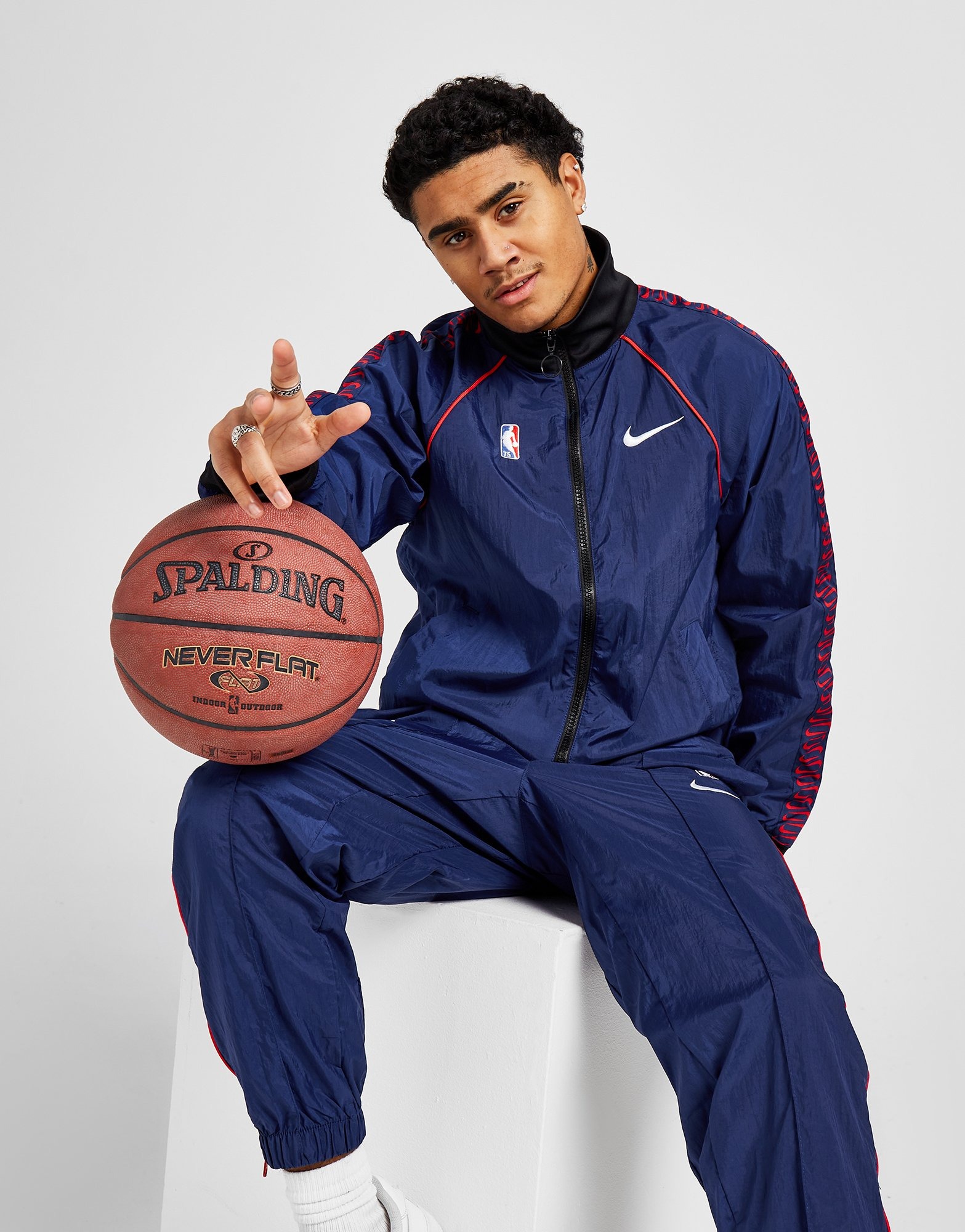 nike brooklyn nets courtside tracksuit