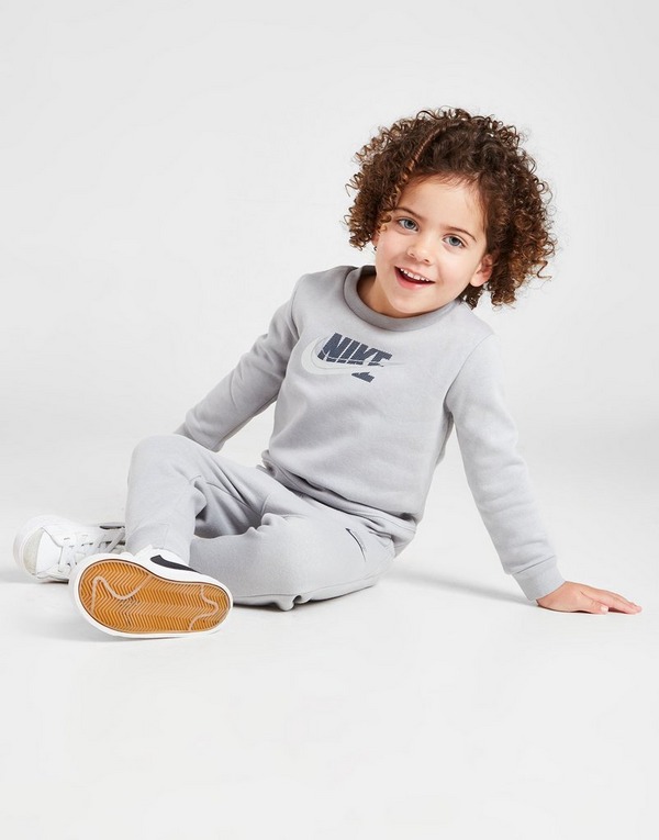 nombre Gastos de envío bienestar Compra Nike chándal para bebé en Gris