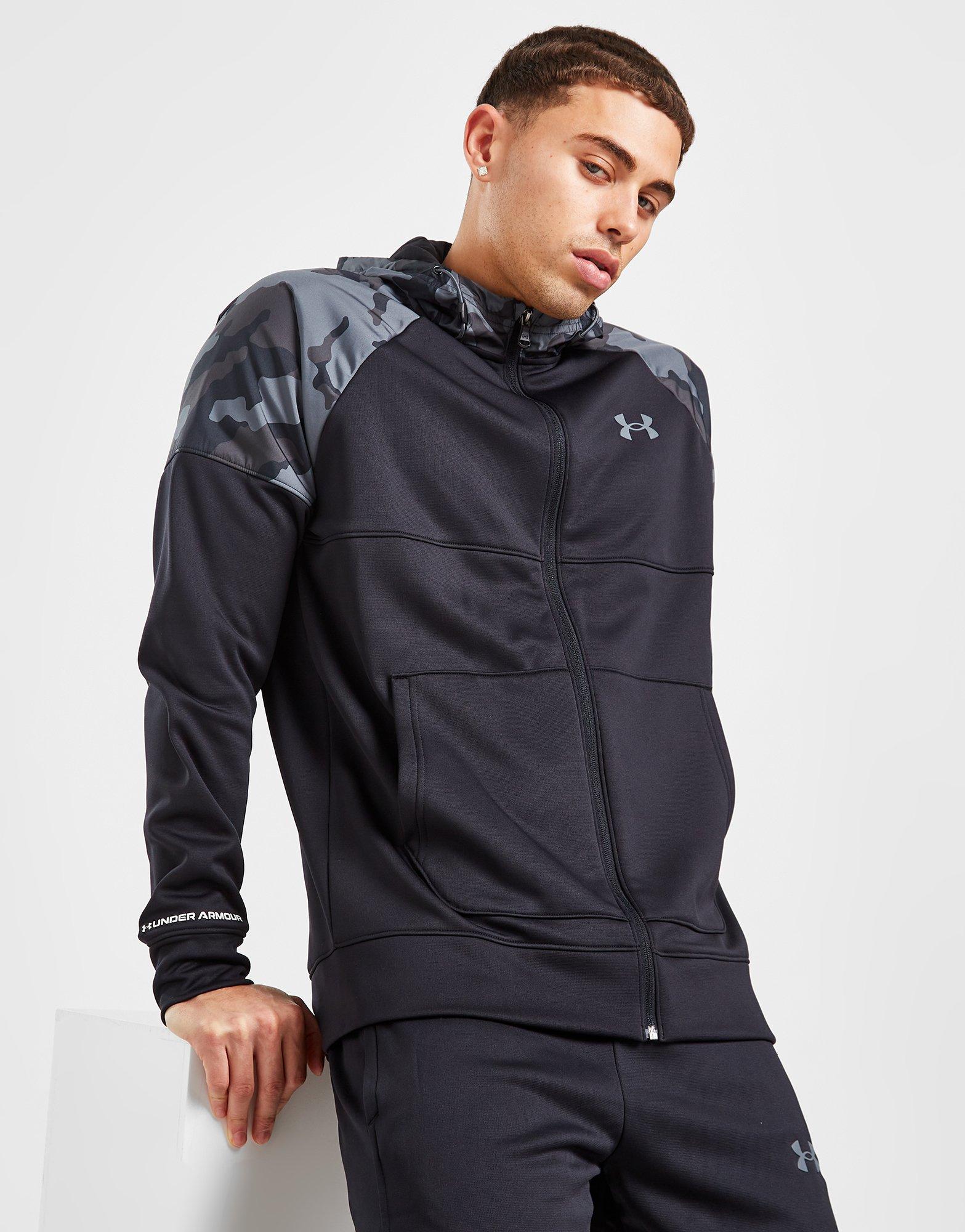 black under armour hoodie