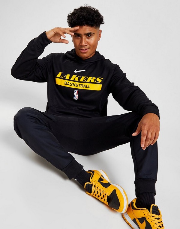 Positivo Edición marido Compra Nike NBA Los Angeles Lakers Spotlight Hoodie en Negro