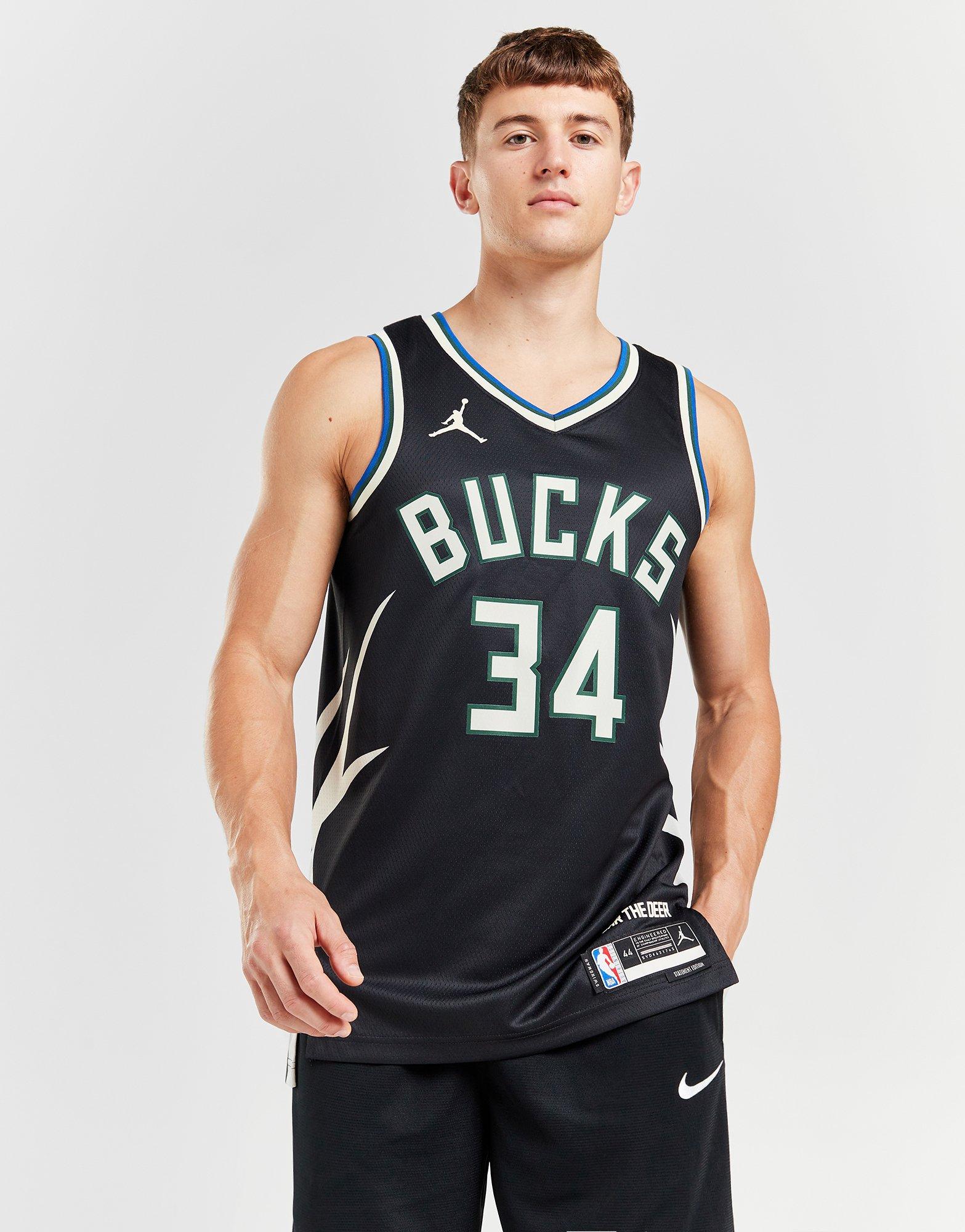 Milwaukee bucks hotsell jersey black