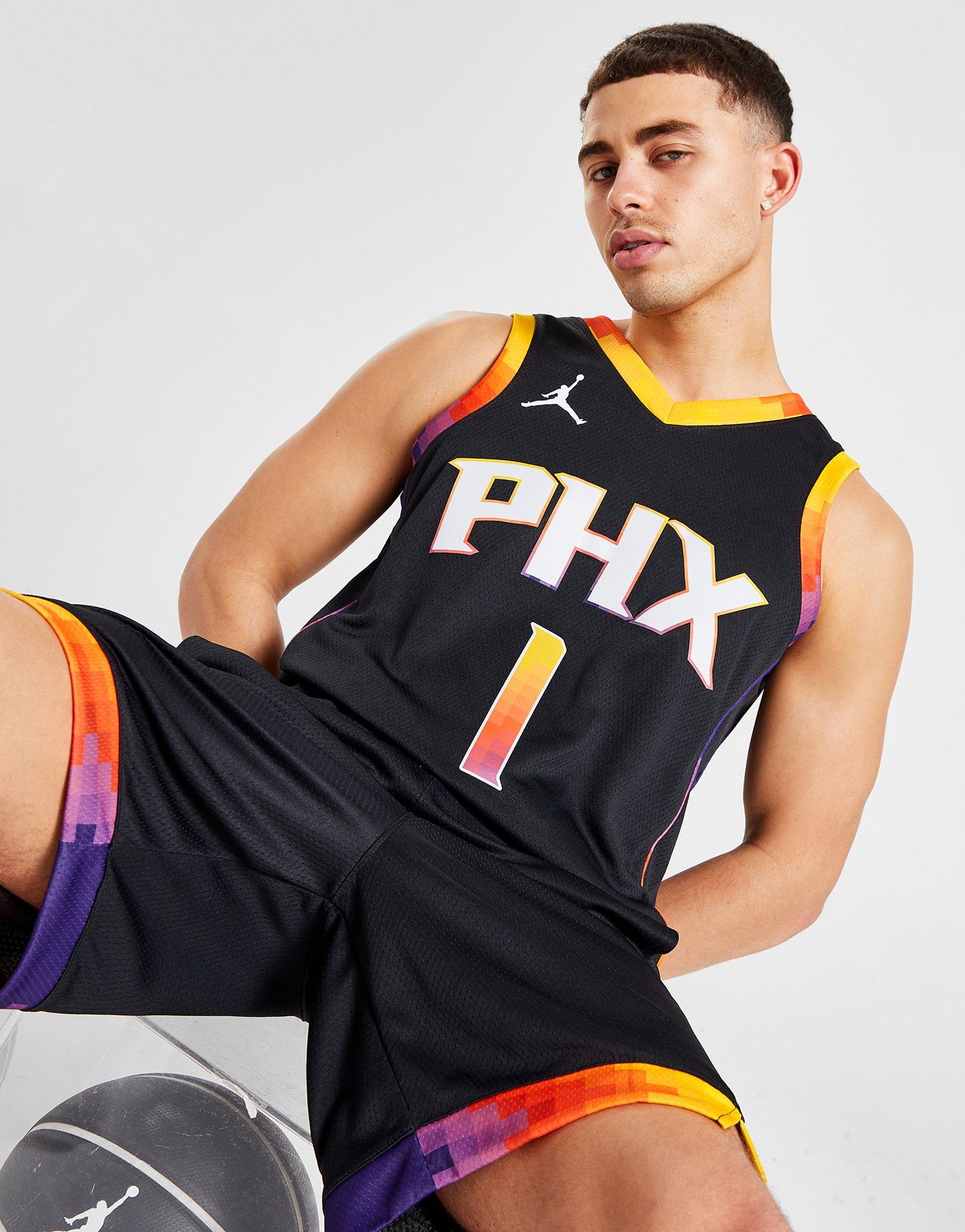 Mitchell & Ness Men's Phoenix Suns Swingman Shorts - Black