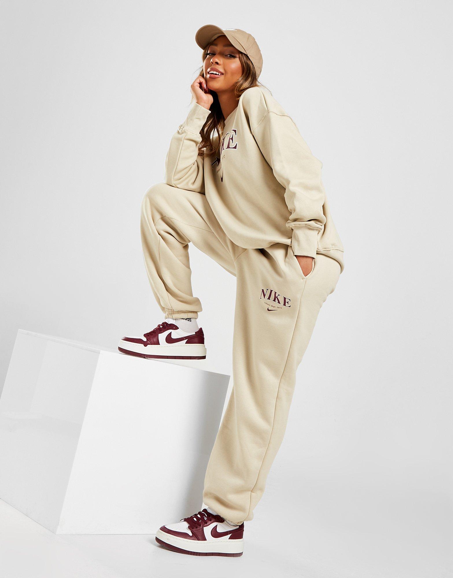 Brown sales sweatsuit youth