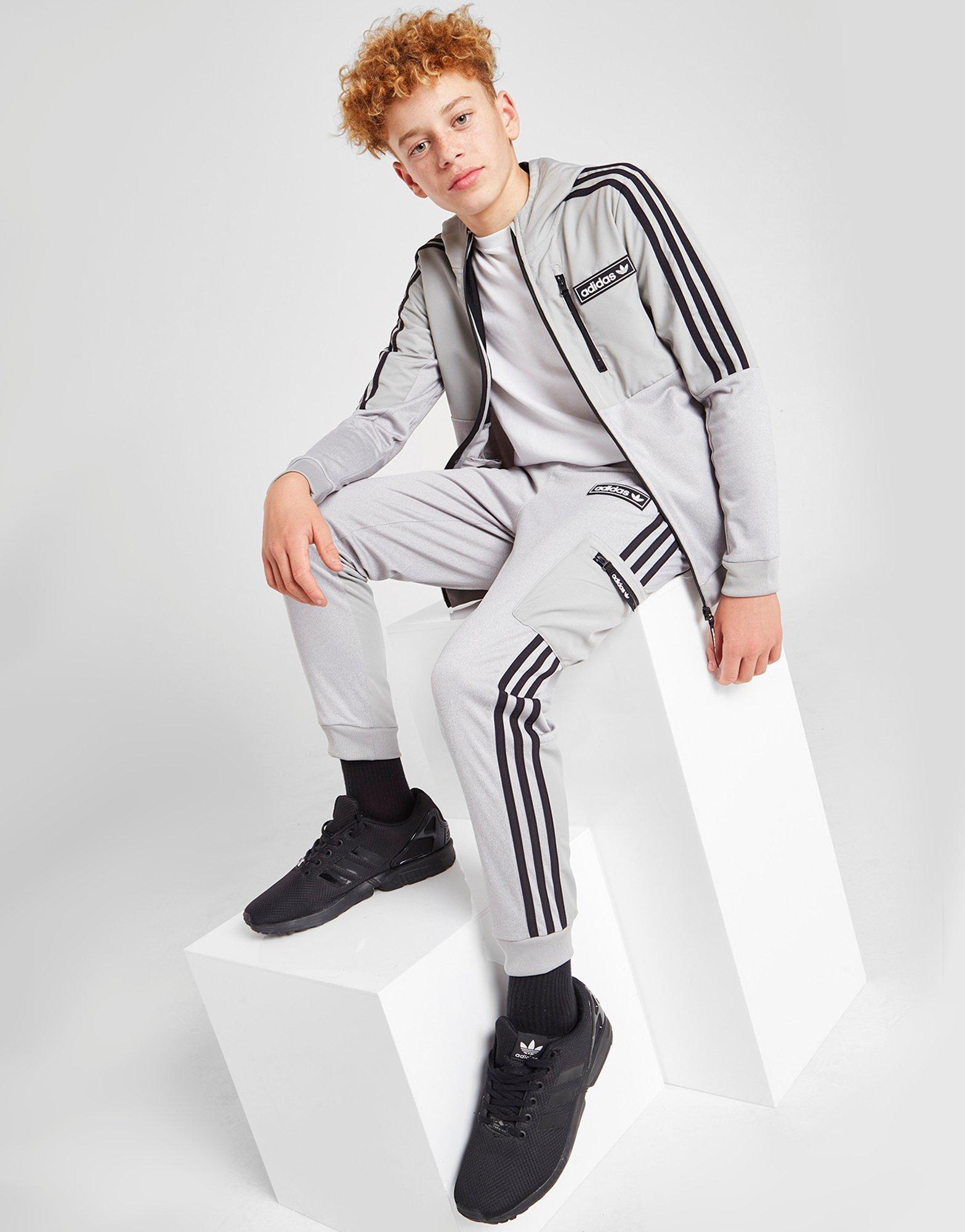 grey adidas hoodie junior