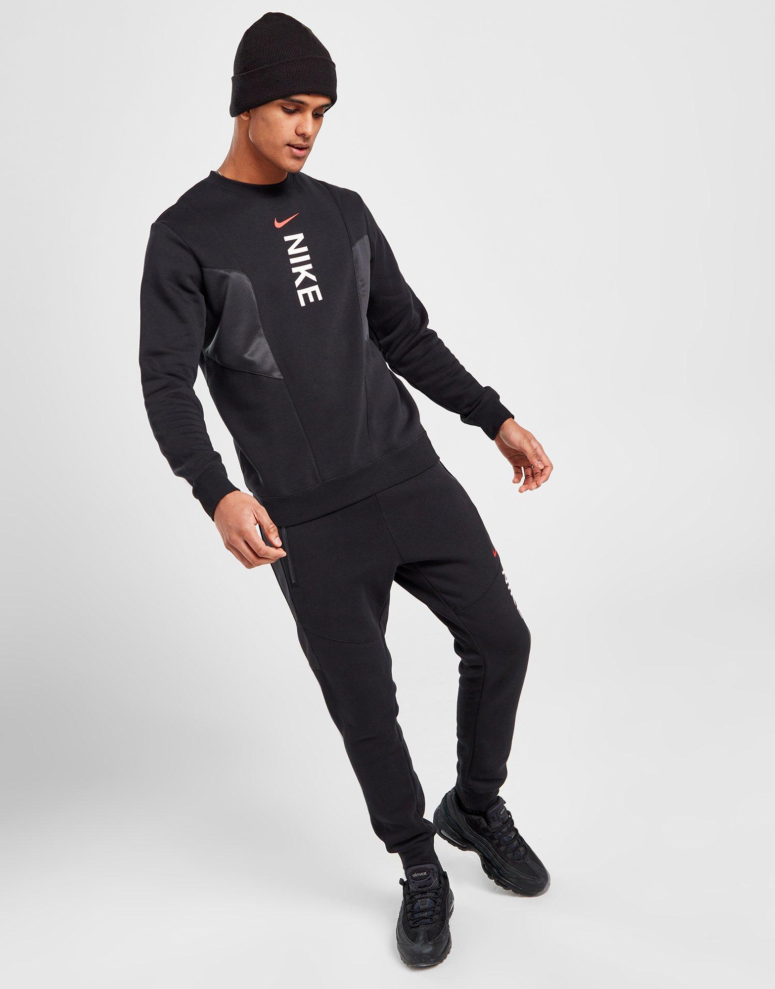 Nike hybrid hotsell crew sweatshirt