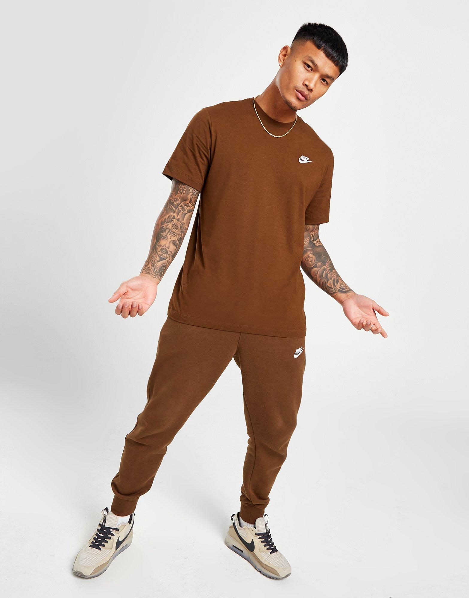 Nike Sportswear Club T-Shirt
