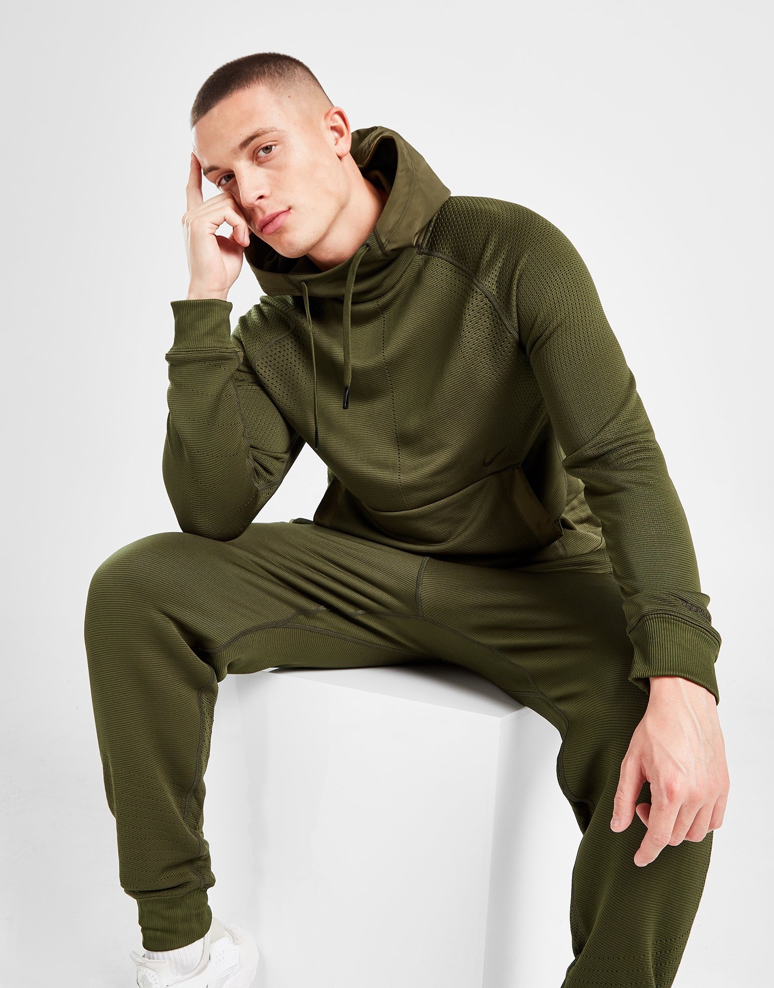 nike green sweatsuit