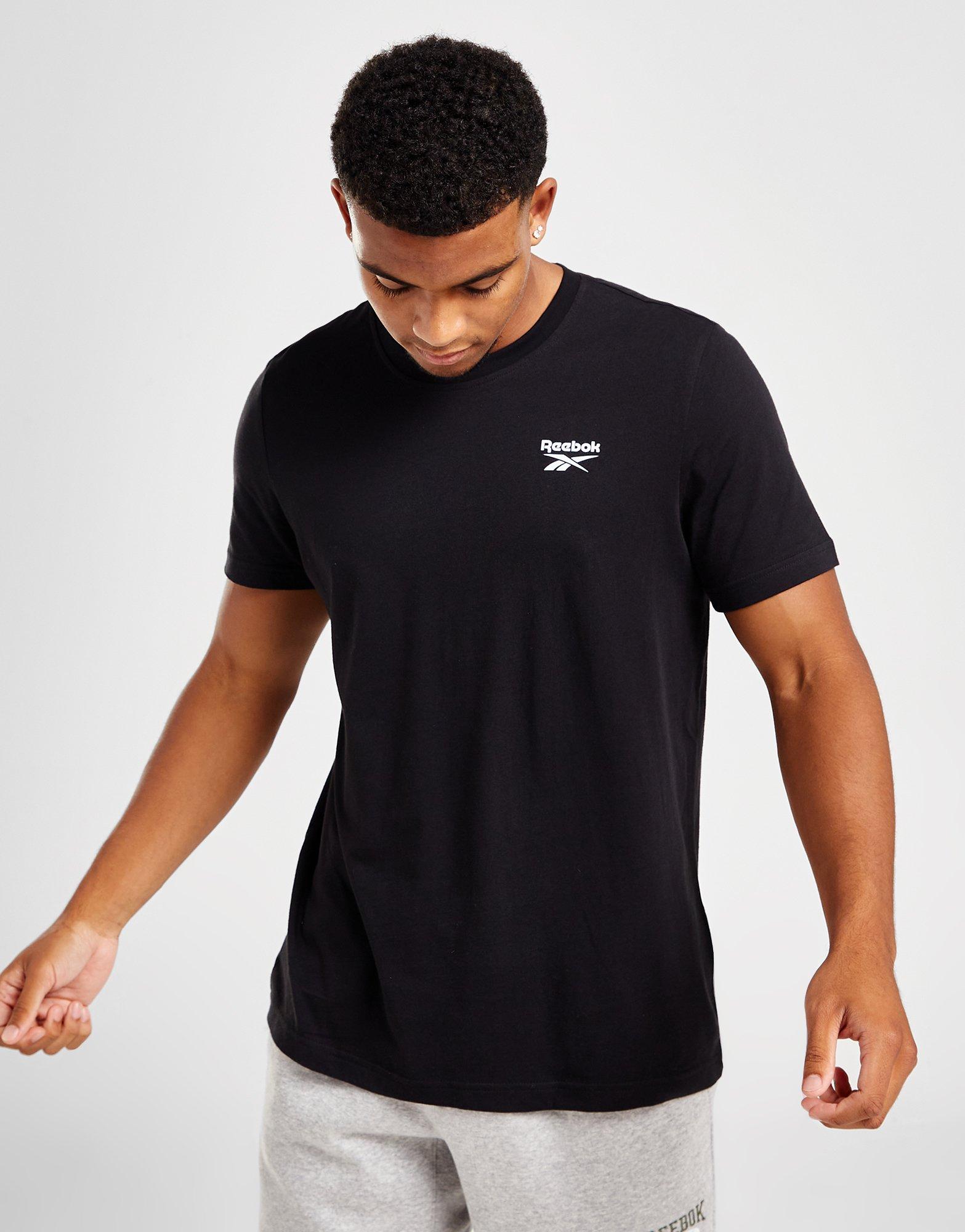 Reebok t shirt black new arrivals