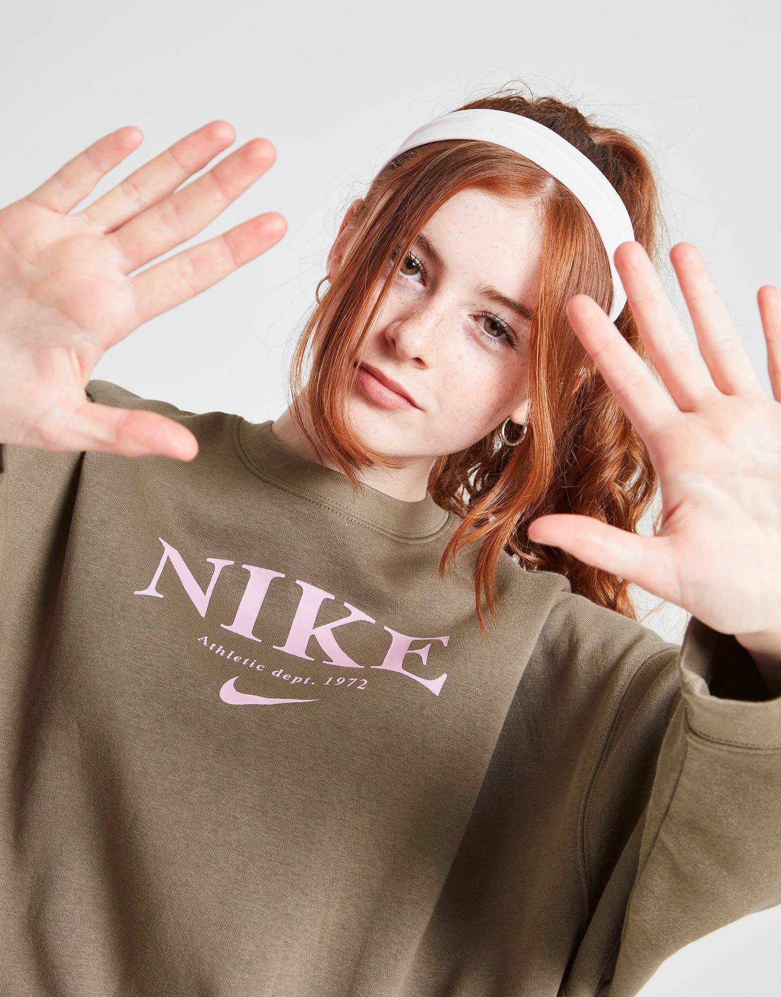 Nike Girls' Trend Fleece Crew Sweatshirt Junior