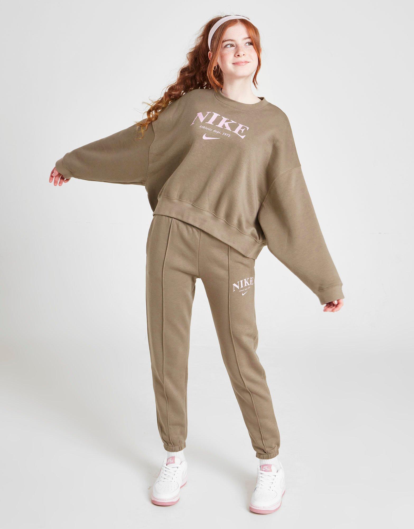 Nike Girls' Trend Fleece Crew Sweatshirt Junior