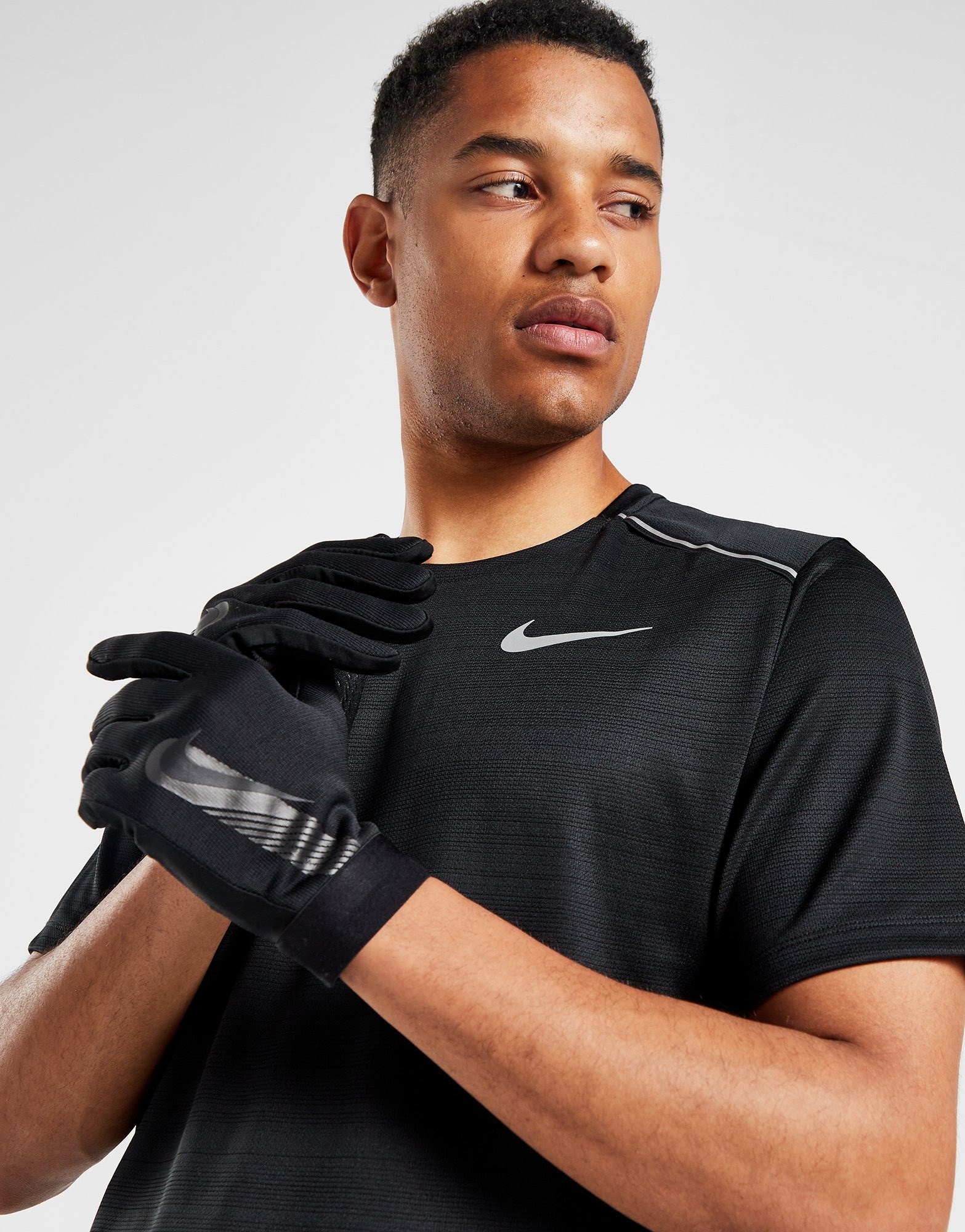 Black Nike Therma-FIT Gloves | JD Sports UK