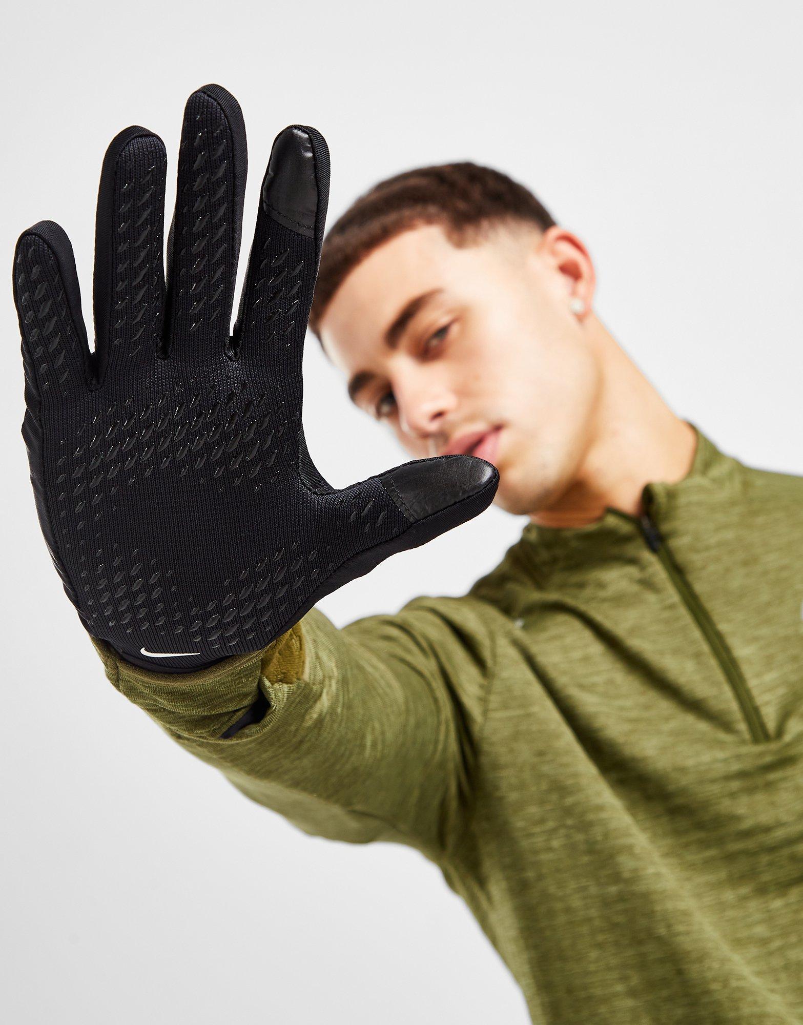 Nike thermal football clearance gloves