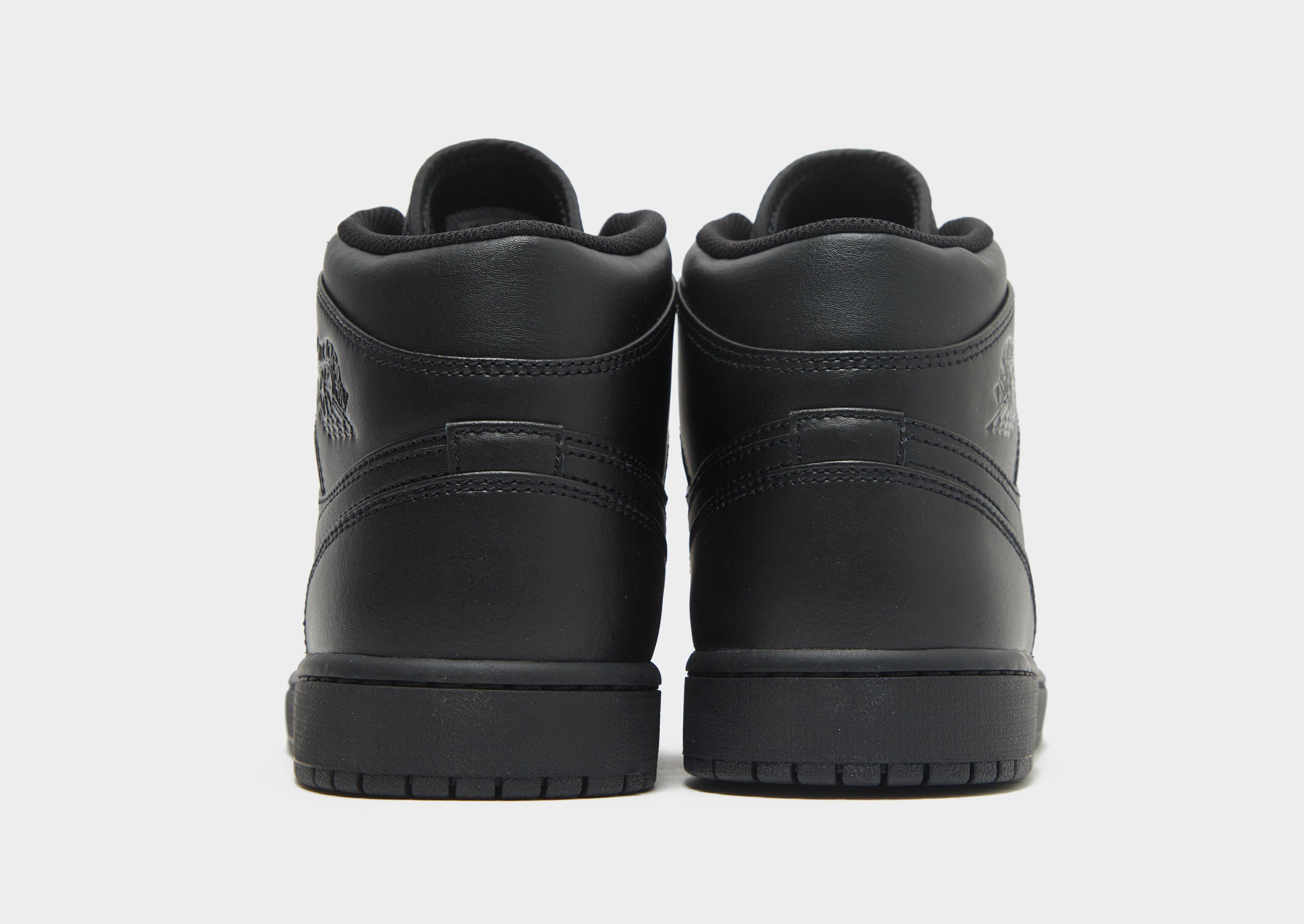 Jordan 1 all black 2024 mid