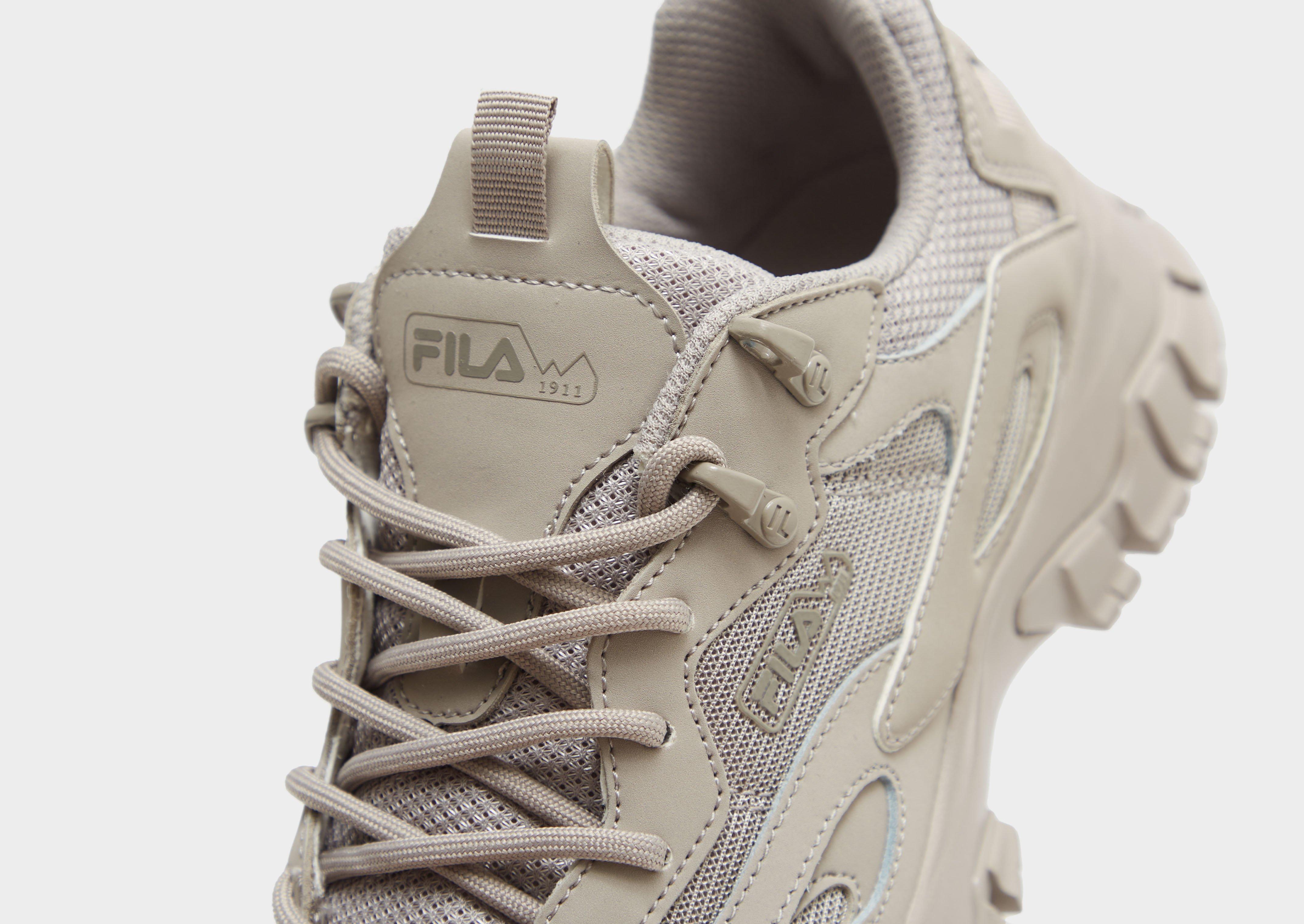 Fila ray on sale tracer sizing