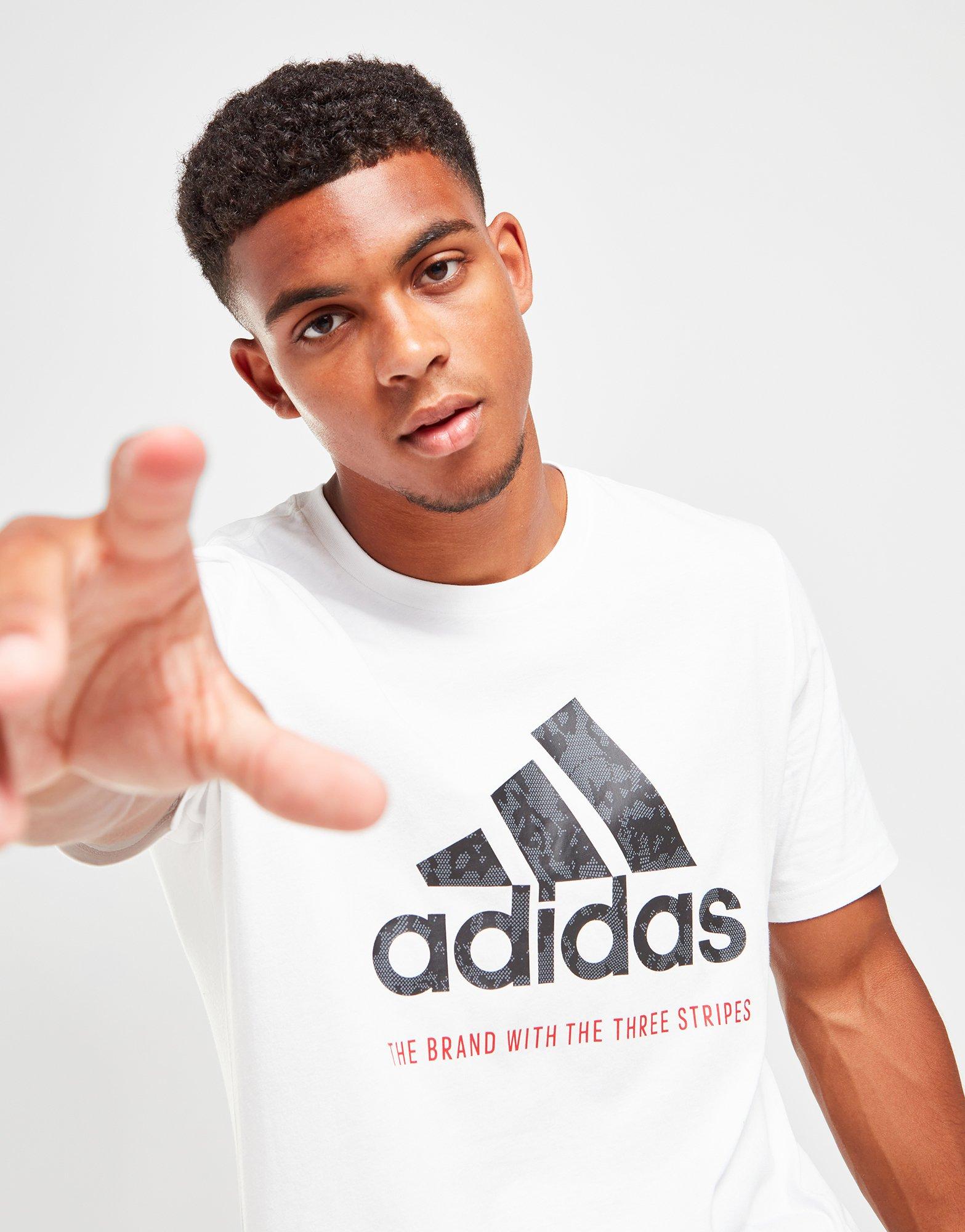 t shirts adidas