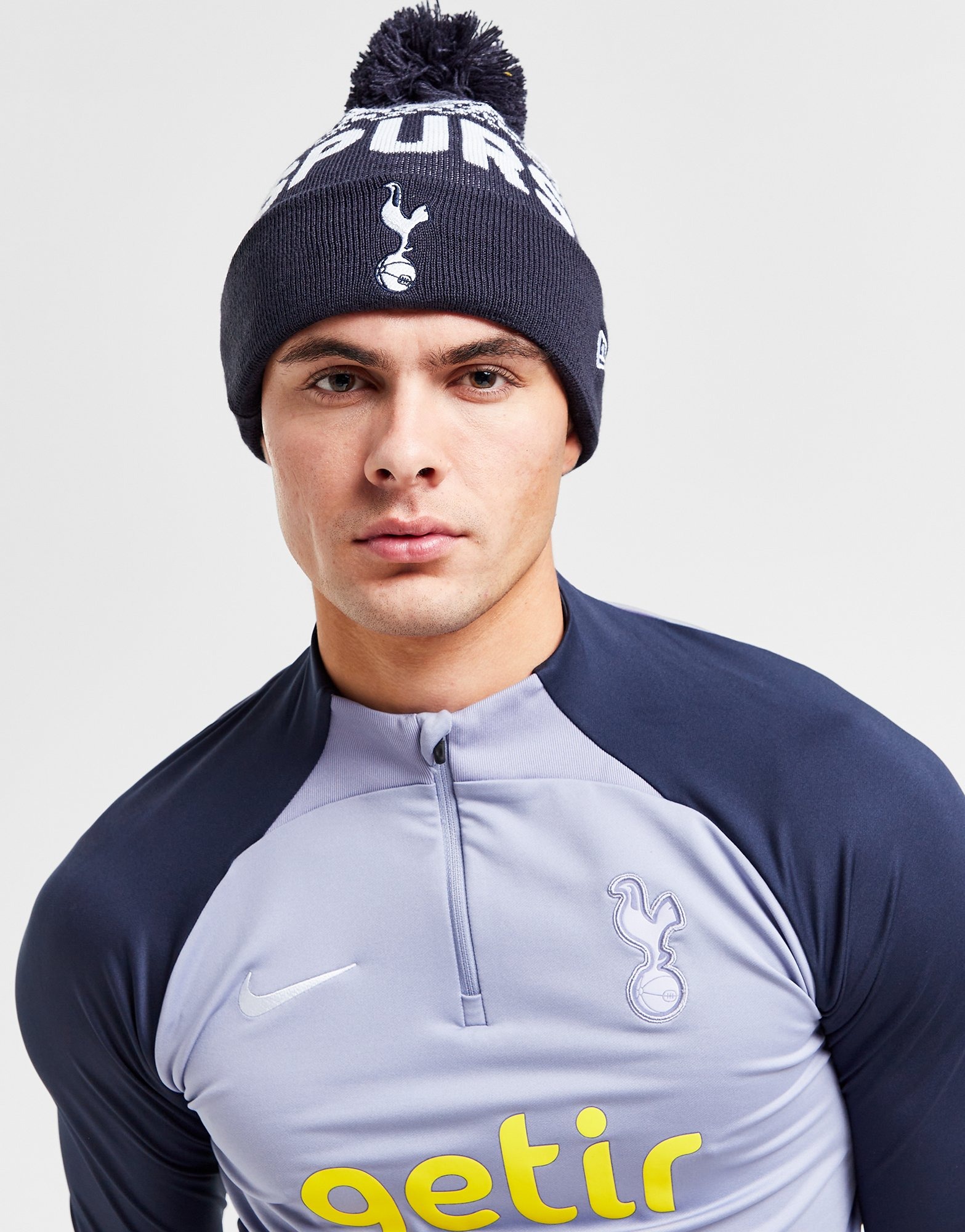 Men's New Era Navy Tottenham Hotspur Retro Short Cuffed Knit Hat