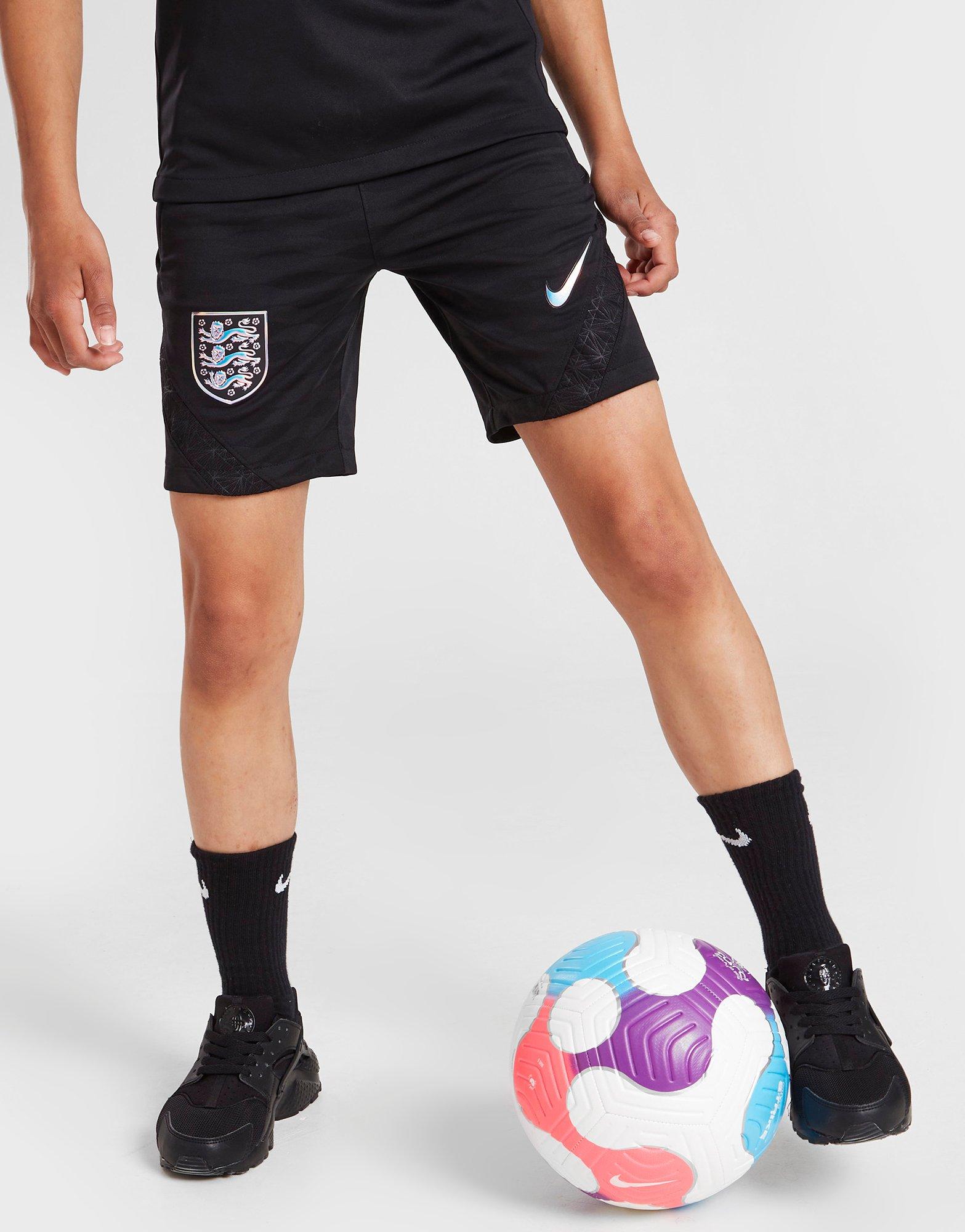 Nike England WEC Strike Shorts Junior