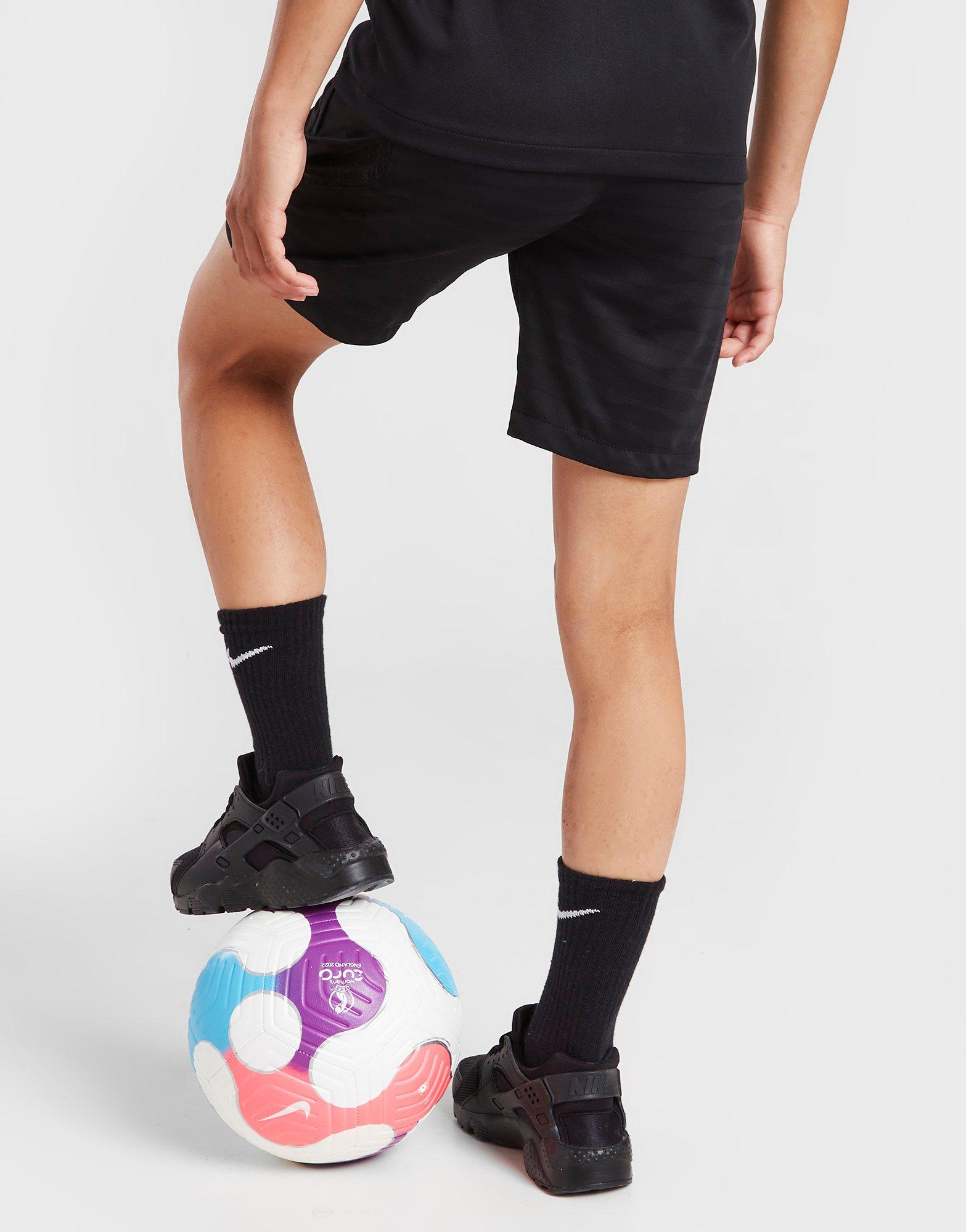 Nike England WEC Strike Shorts Junior