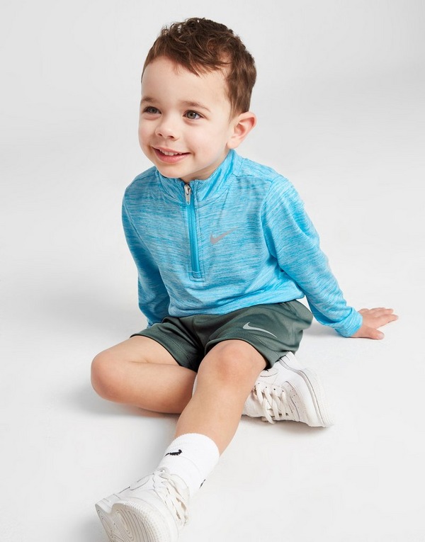 Nike set camiseta técnica/pantalón corto Pacer para bebé