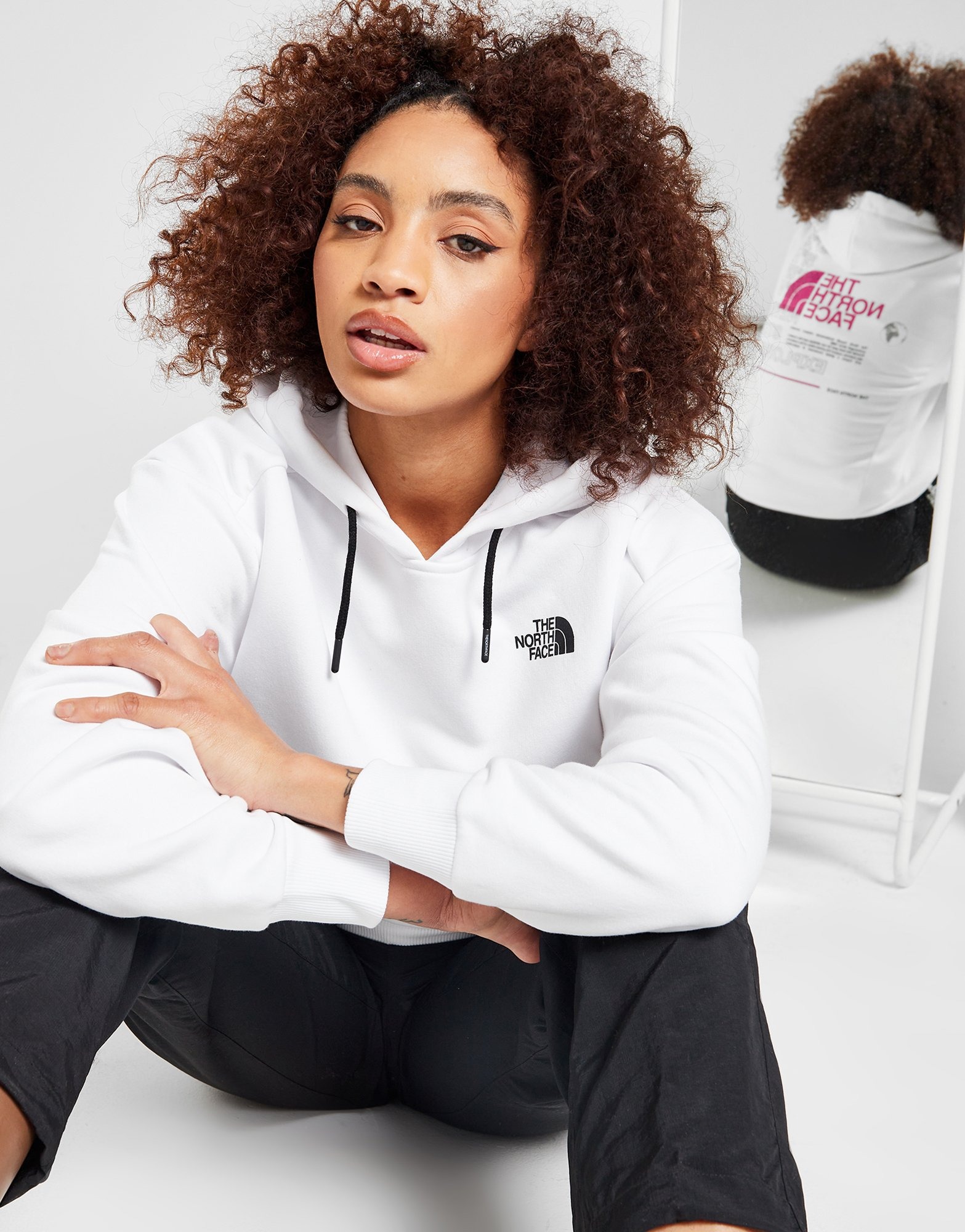 White The North Face Globe Hoodie | JD Sports UK