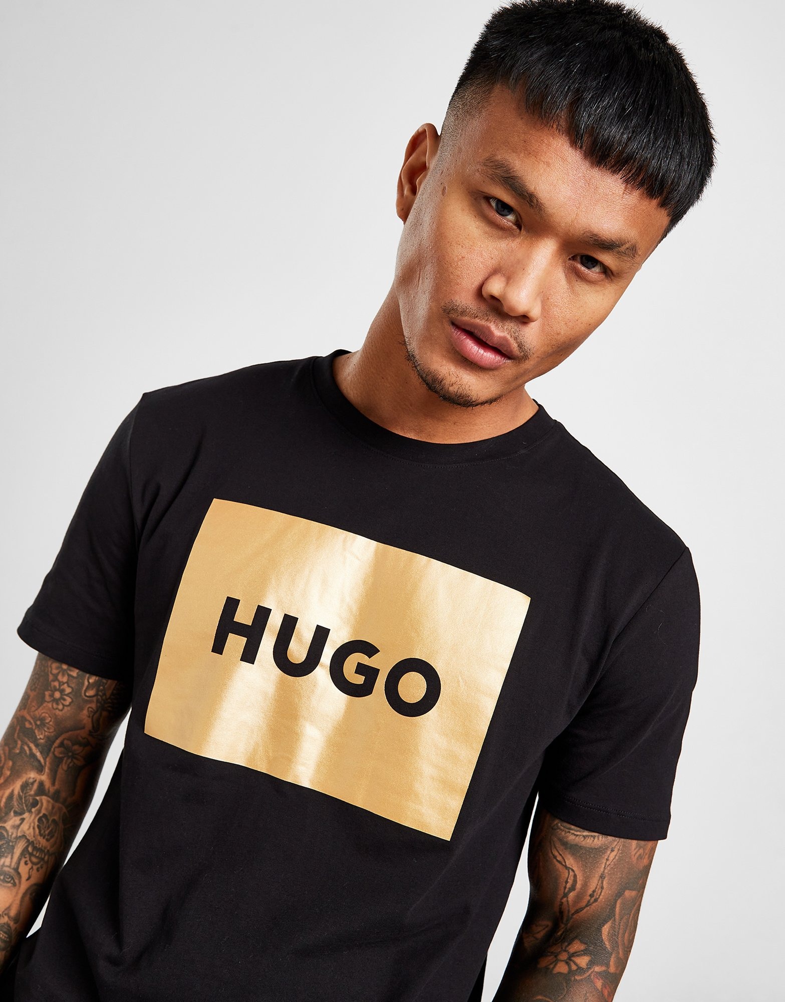 tshirt hugo