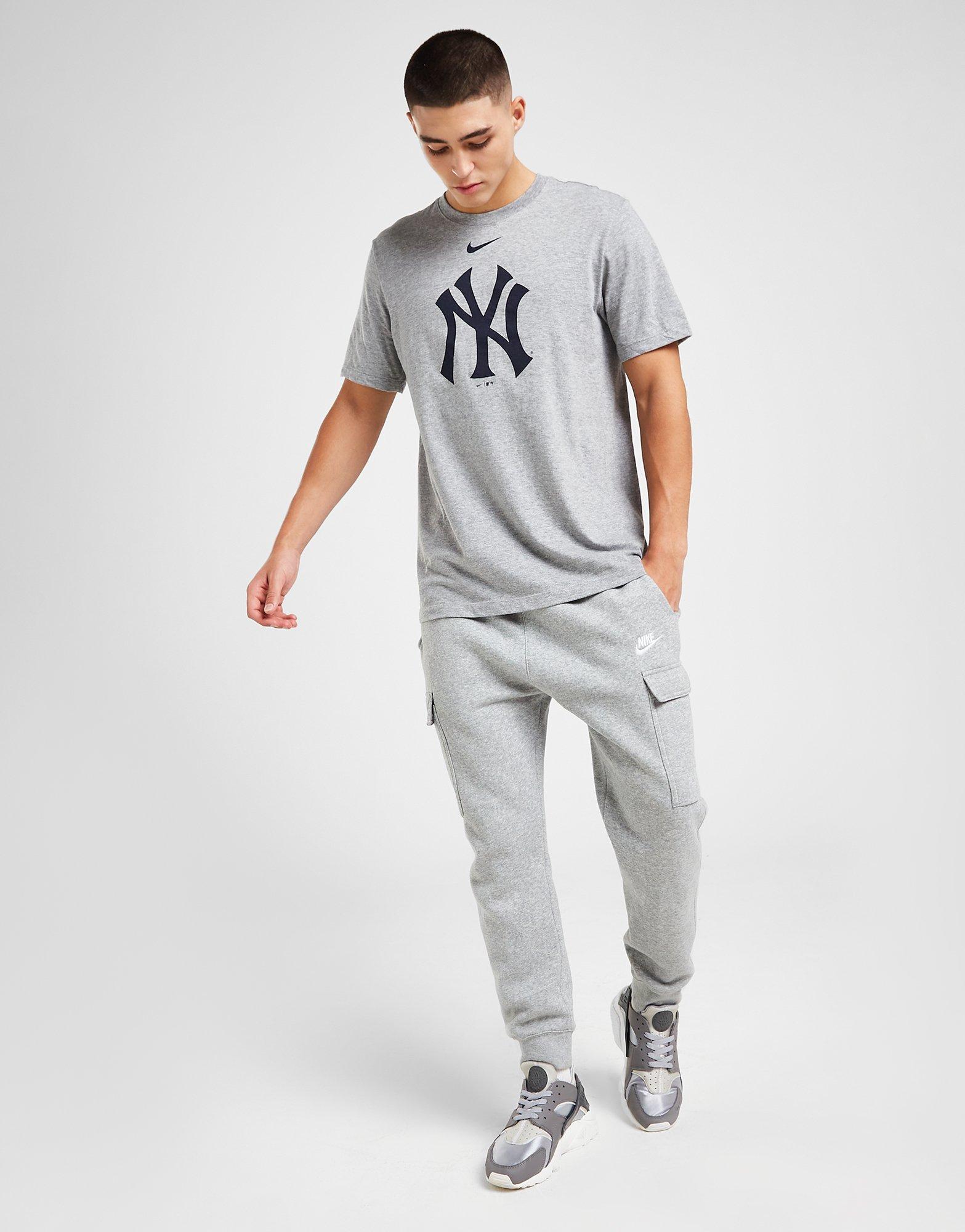 Grey Nike MLB New York Yankees Large Logo T-Shirt