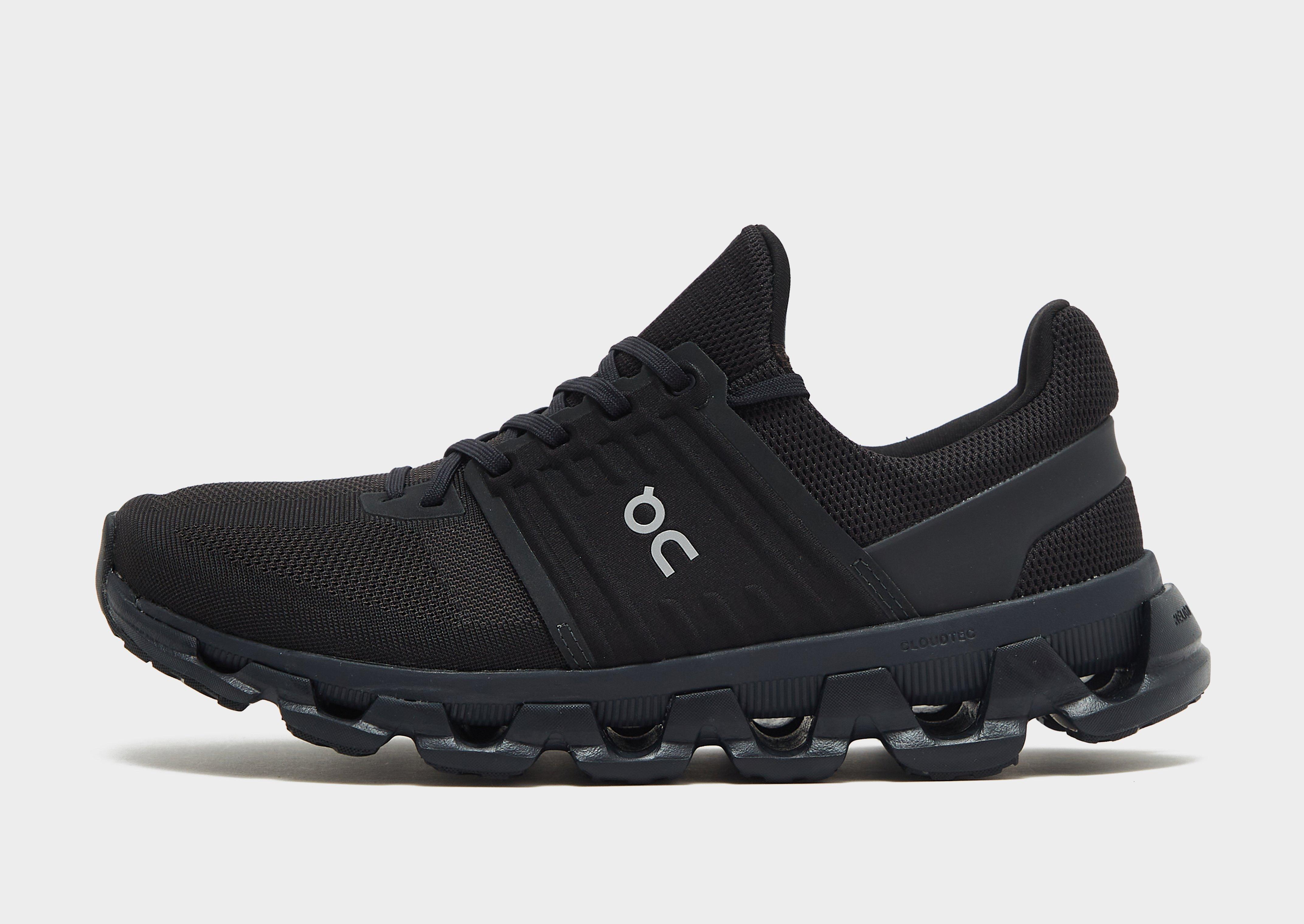 Running shoes outlet all black