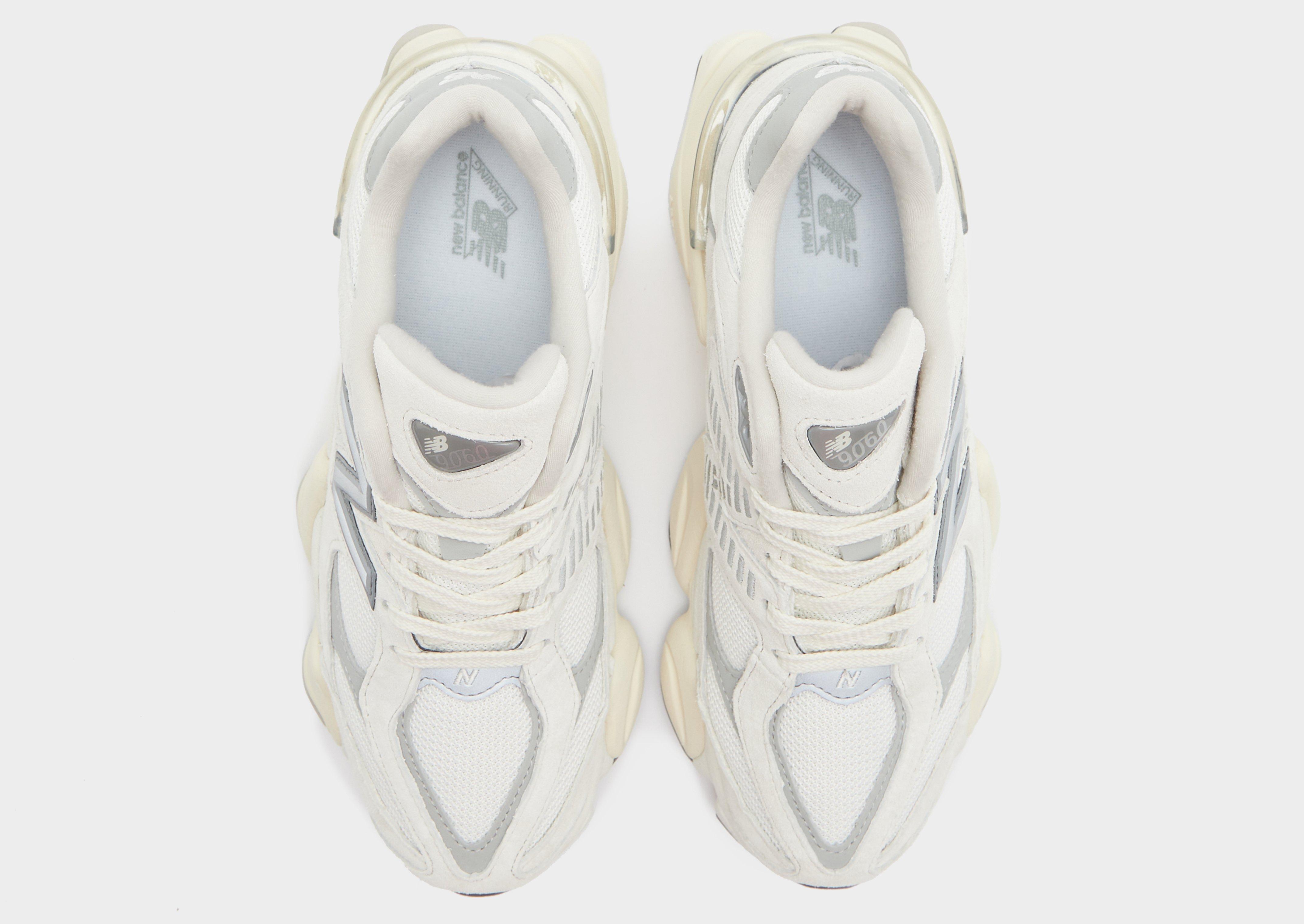 New Balance 9060 Naiset