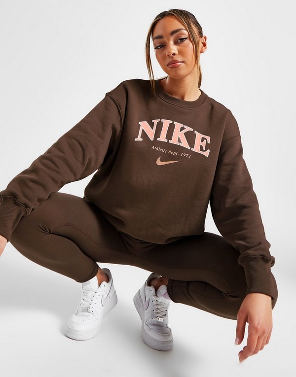 Bølle Fantasi Placeret Brown Nike Varsity Oversized Sweatshirt - JD Sports NZ