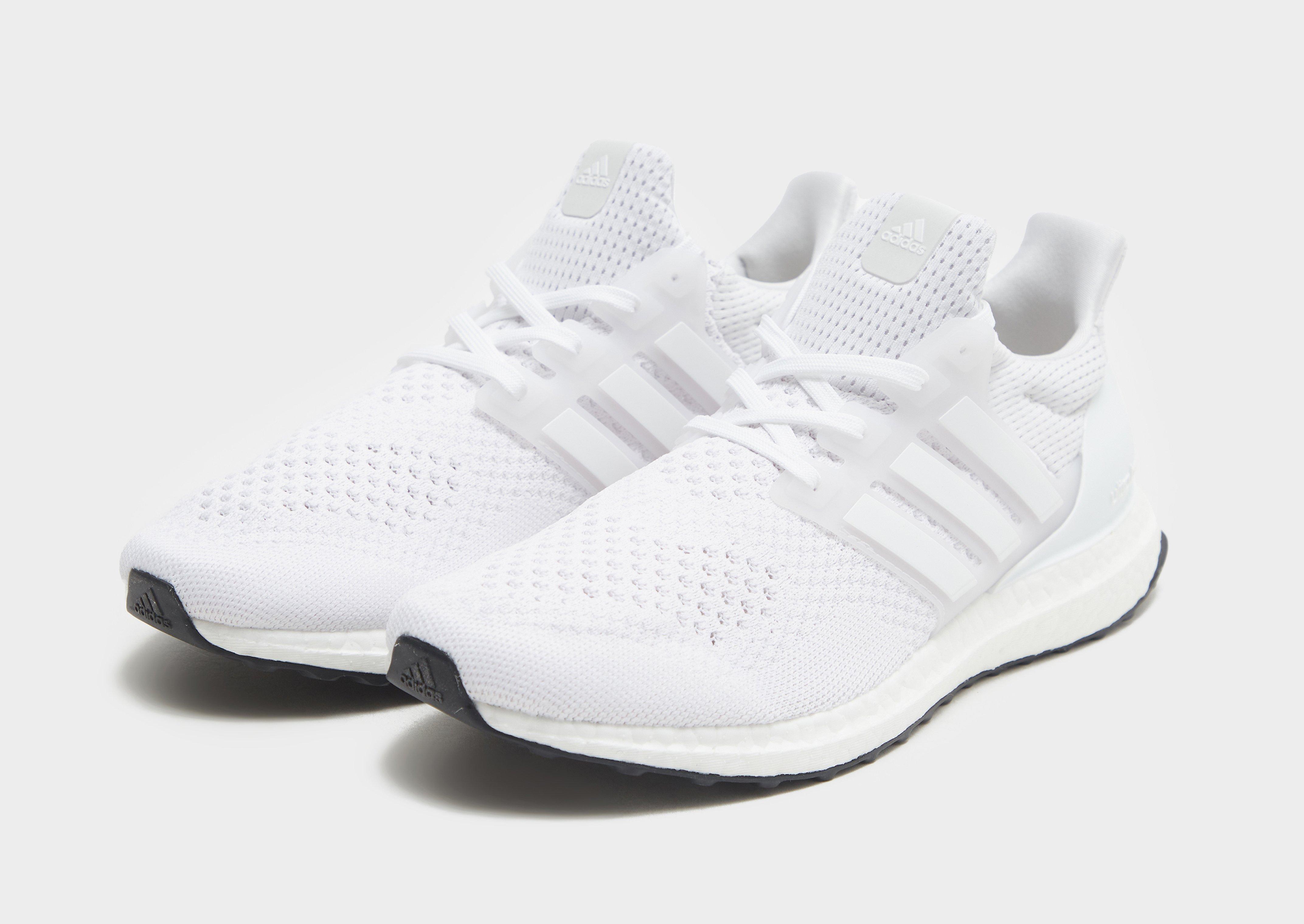 Men's ultraboost shop running shoes white