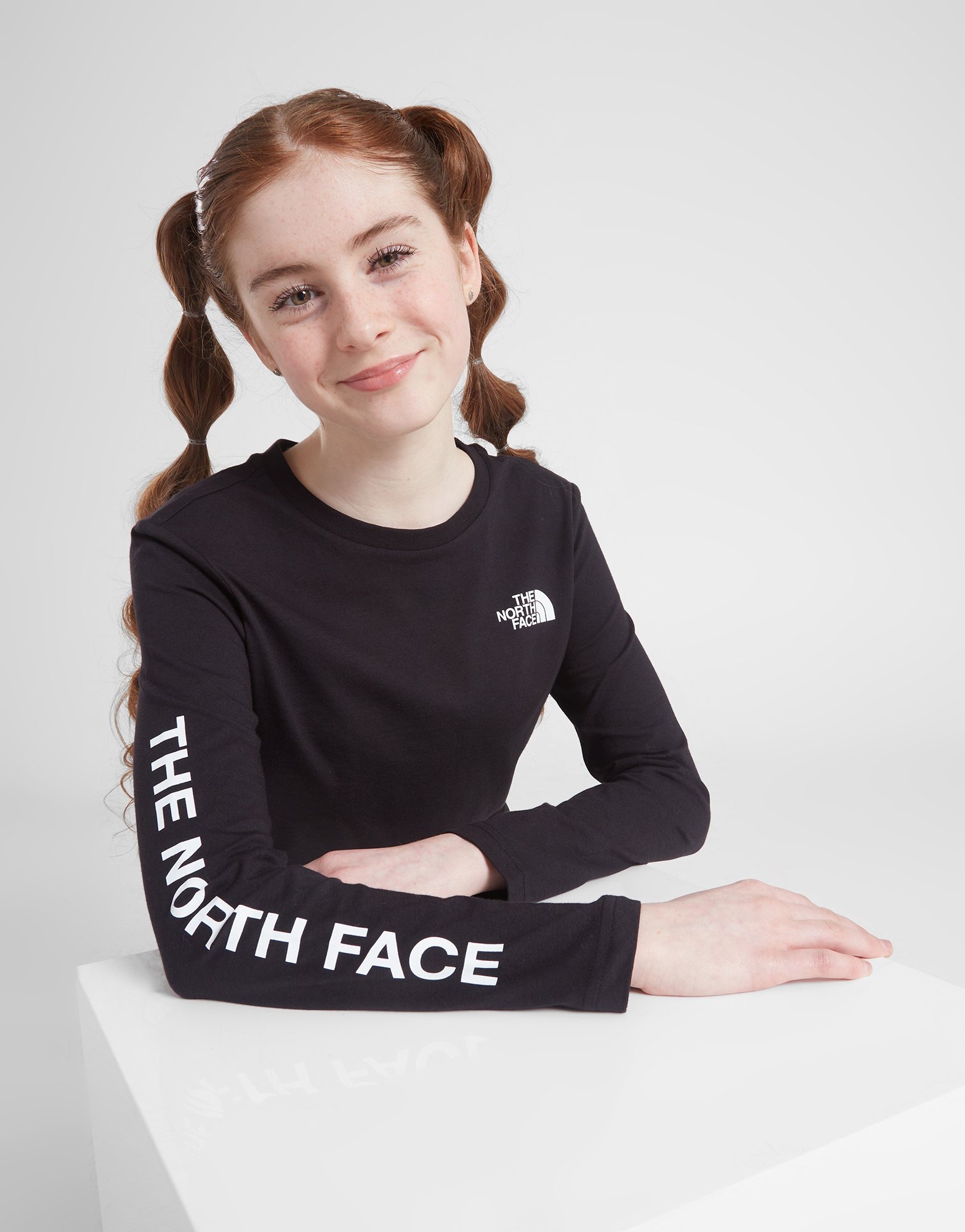 Rimpelingen planter Celsius Black The North Face Girls' Long Sleeve Crop Graphic T-Shirt Junior | JD  Sports Global