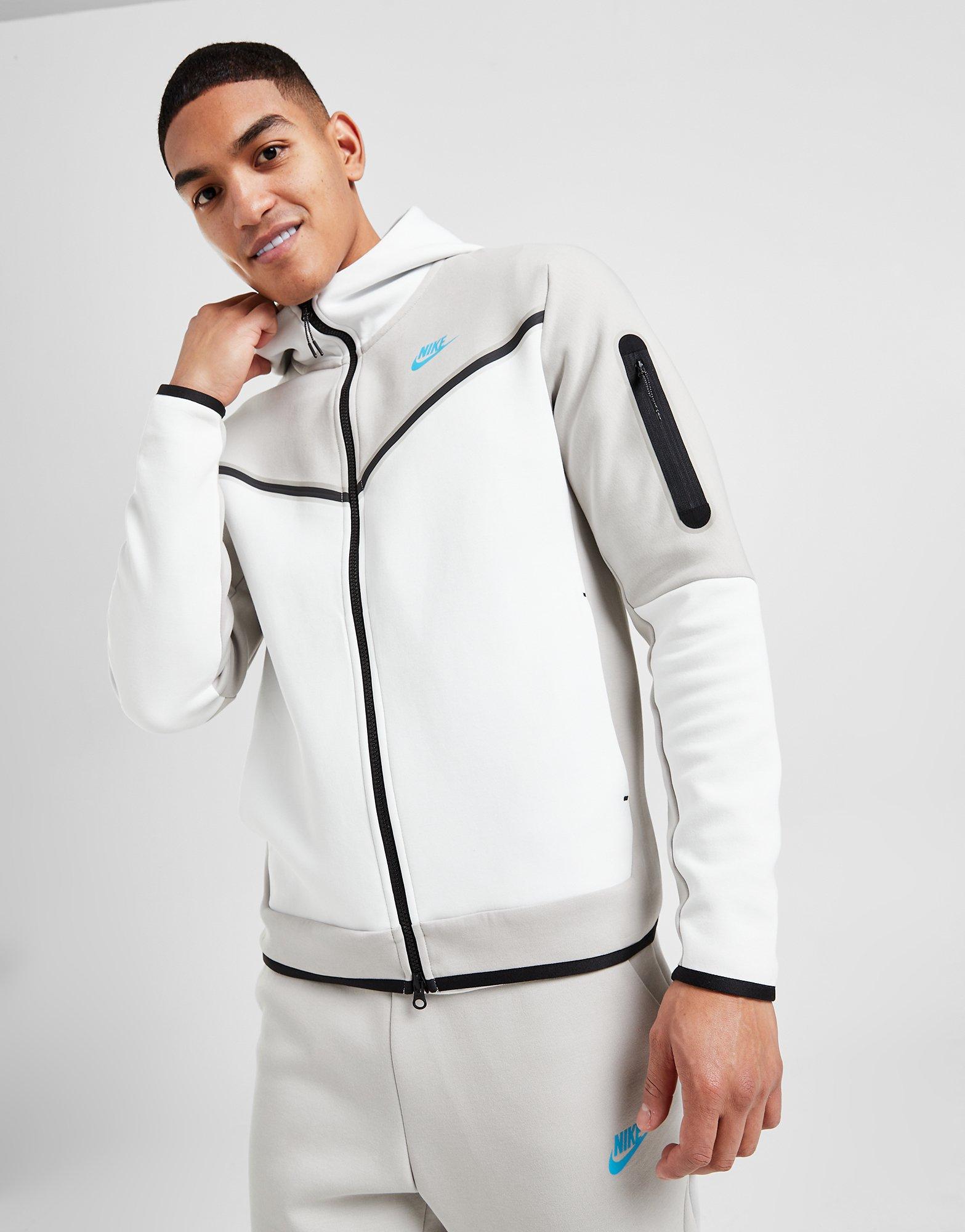 Nike Tech Fleece Full Zip Hoodie