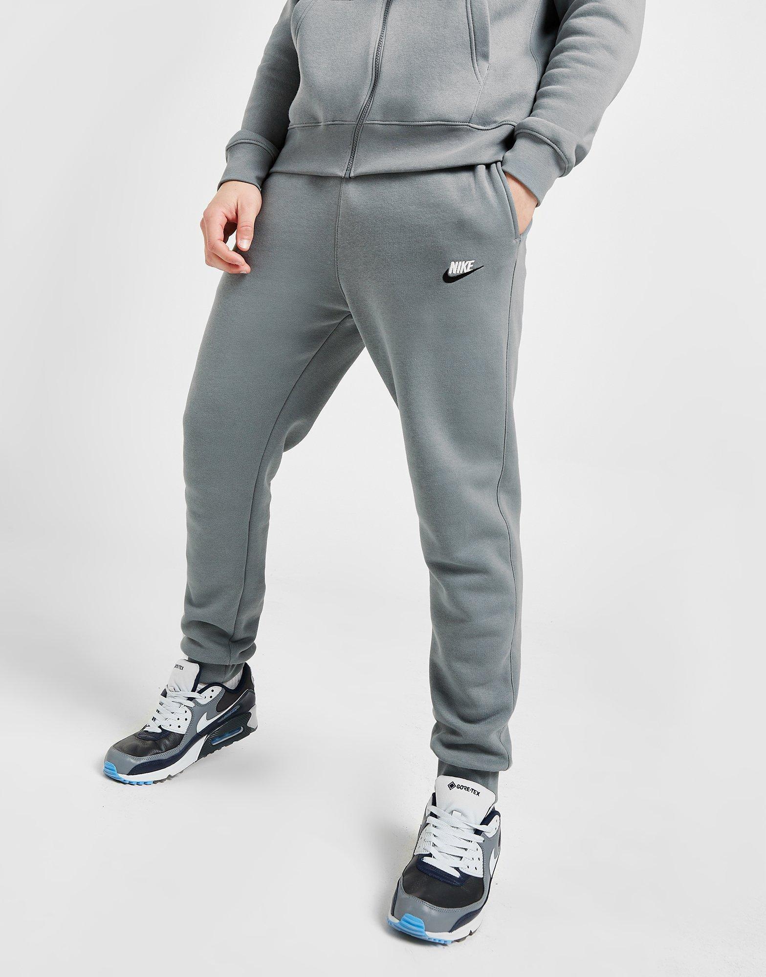 Nike foundation fleece 2025 joggers