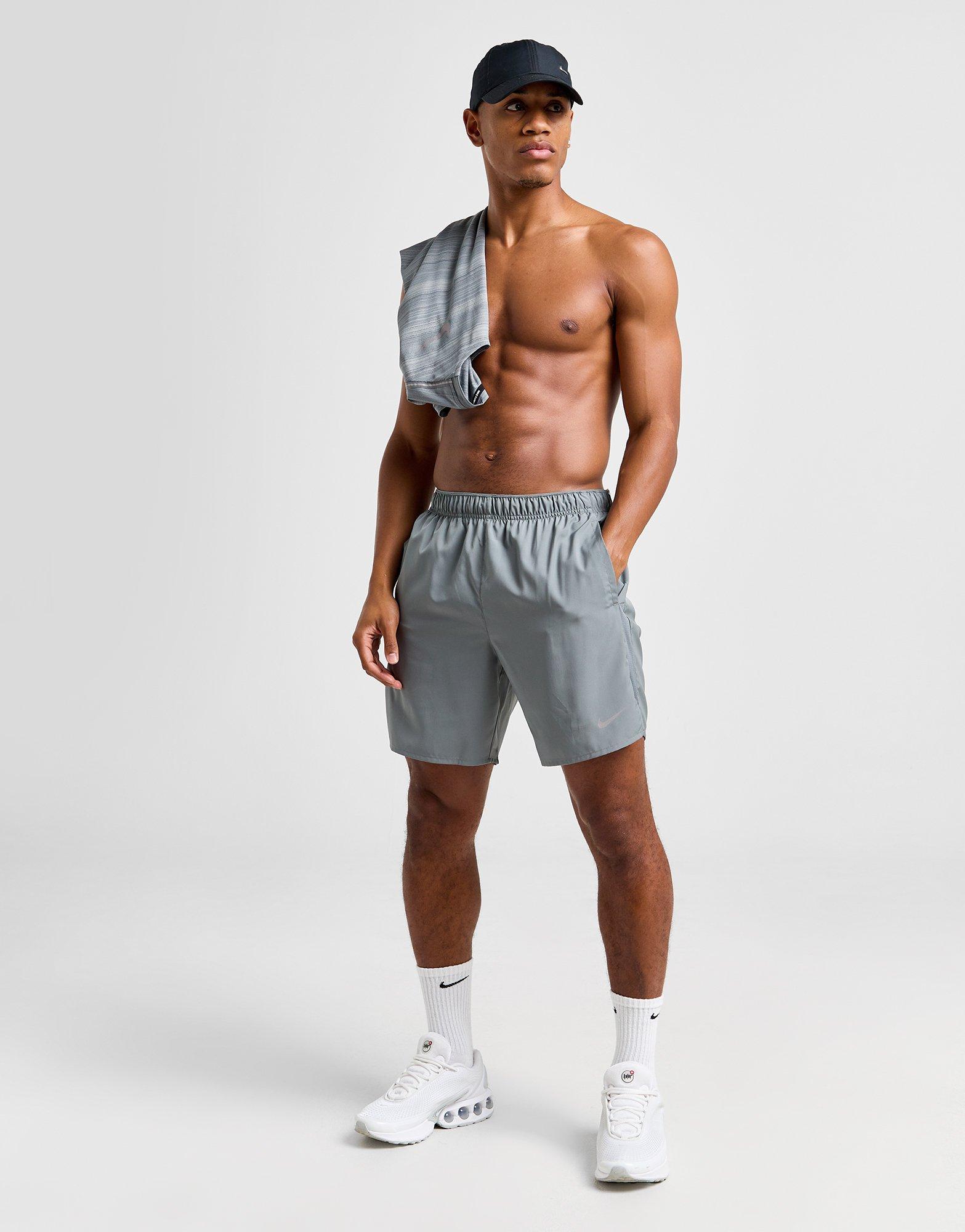 Nike challenger 7 inch hotsell running shorts - grey