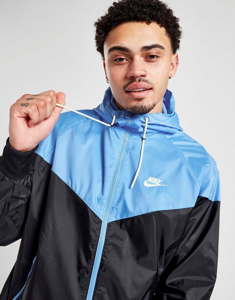 Nike chaqueta Lightweight en Negro | JD Sports