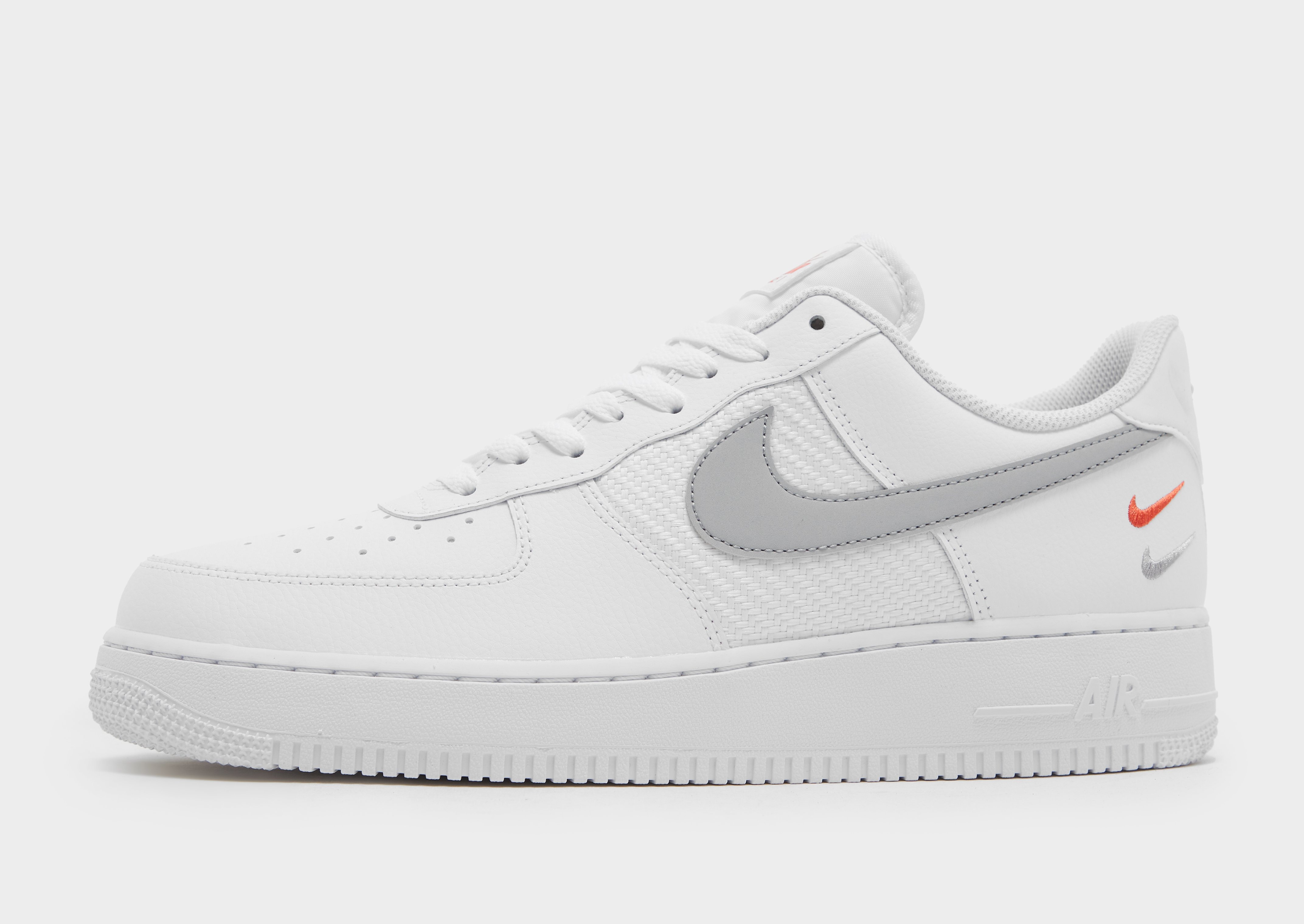 Nike Air Force 1 '07 LV8 Men's Shoes.