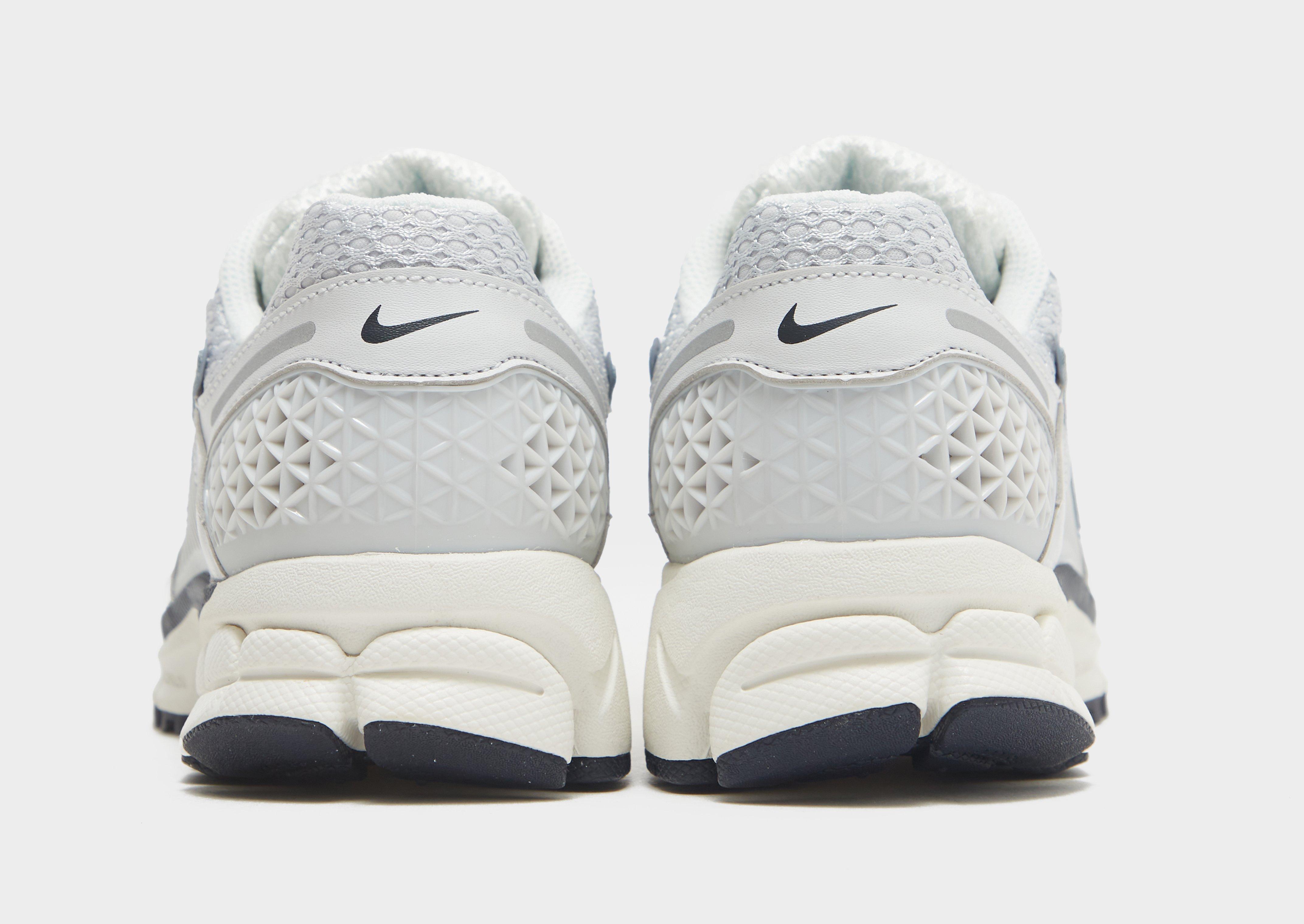 Nike Zoom Vomero 5 Femme