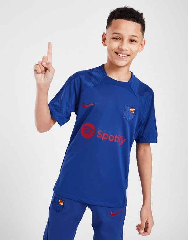 Anunciante Barra oblicua Temprano Nike FC Barcelona Strike T-Shirt Junior en | JD Sports España