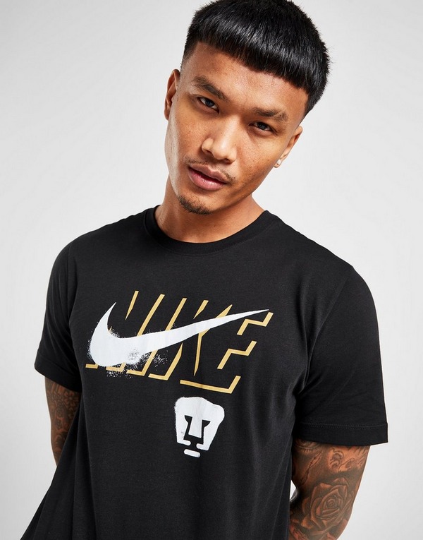 Nike camiseta Pumas UNAM Swoosh en Negro | JD