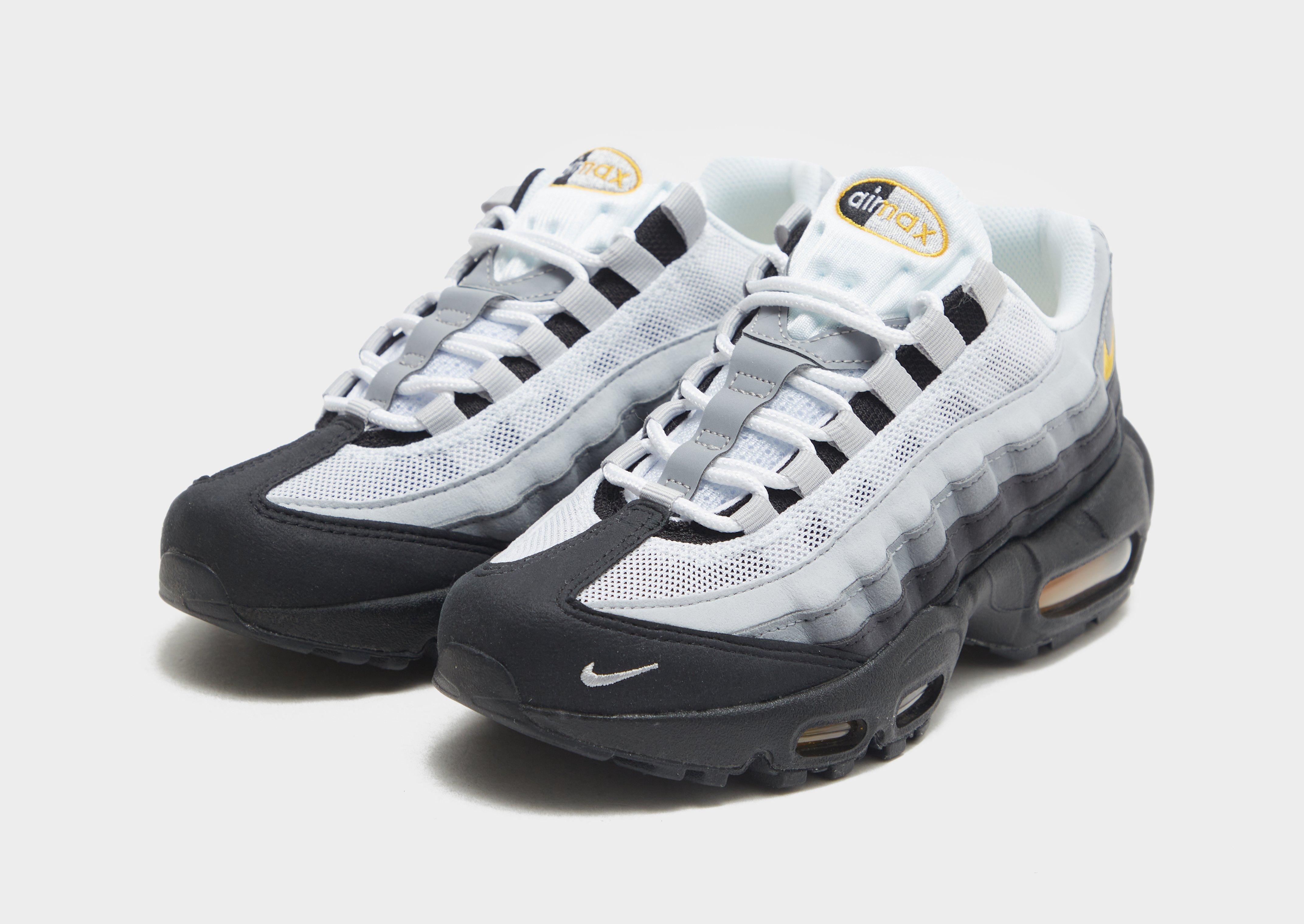 nike air max 95 JD 28.040000円は厳しいです