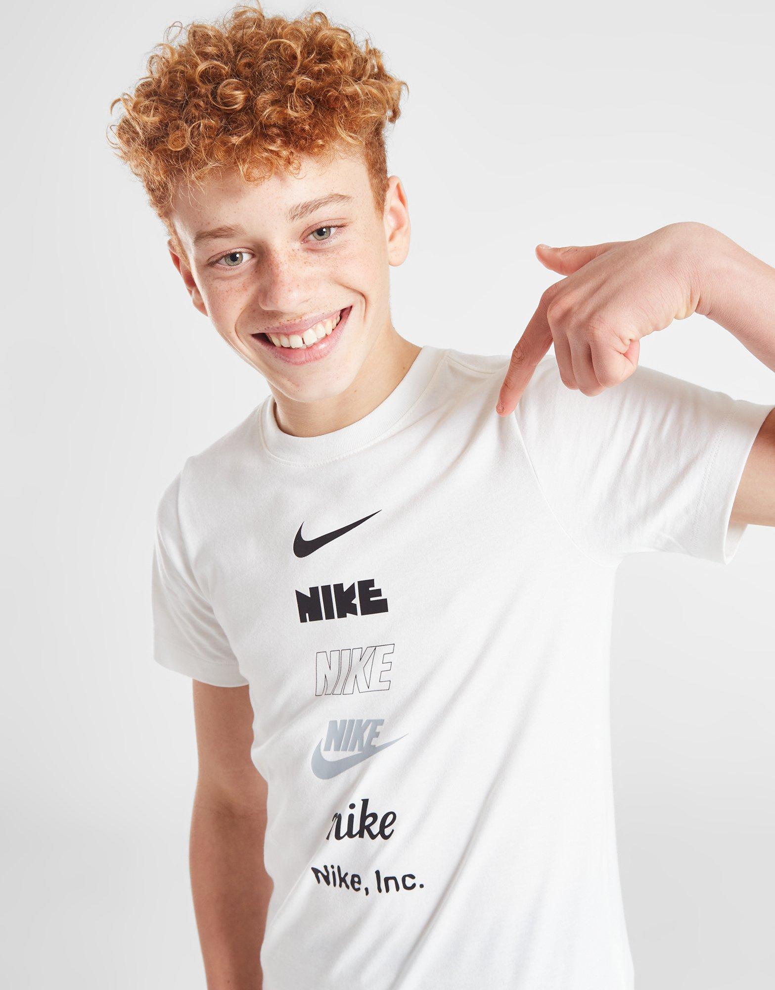 Nike T-Shirt à Petit Logo Enfant Blanc- JD Sports France