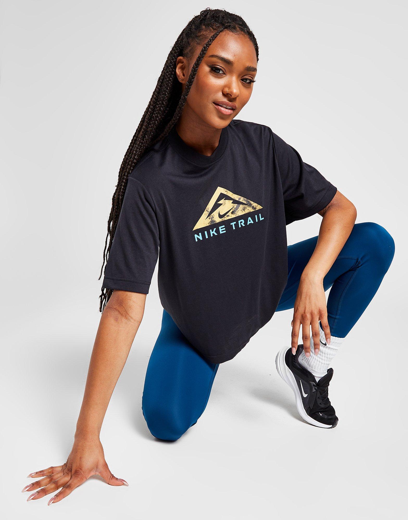 Nike trail deals t shirt