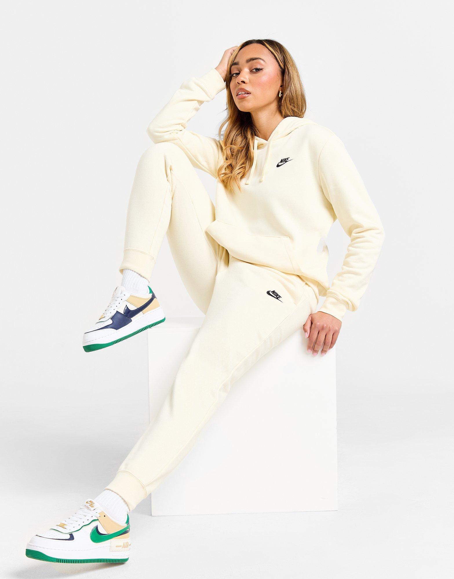 nike club jogger fuselé en polaire