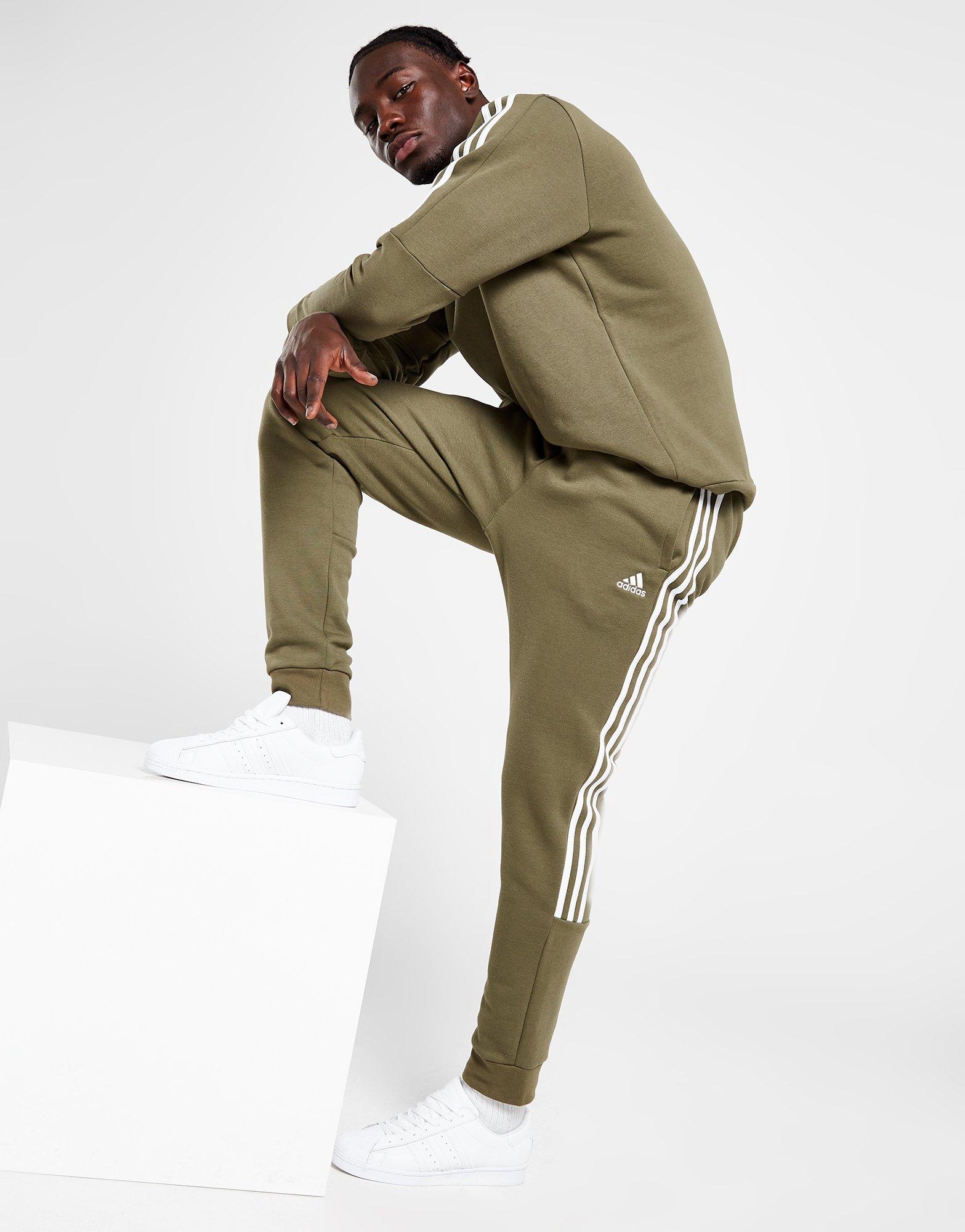 Olive green hot sale adidas tracksuit