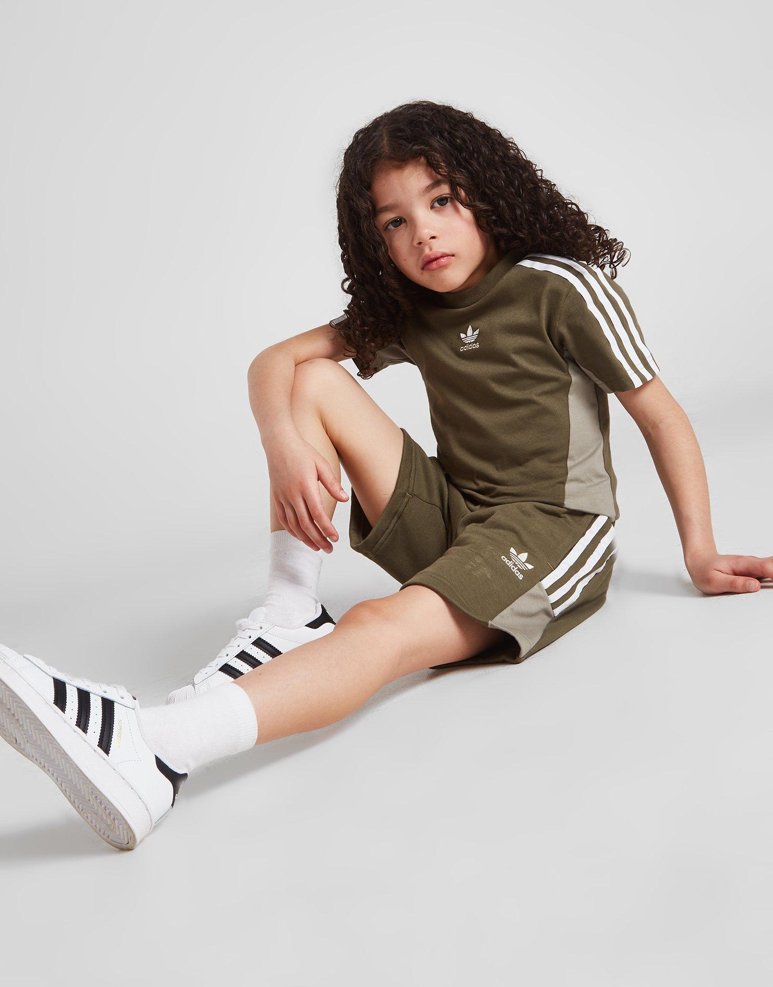 adidas Originals conjunto camiseta/pantalón corto Chevron Colour Block infantil | JD Sports España