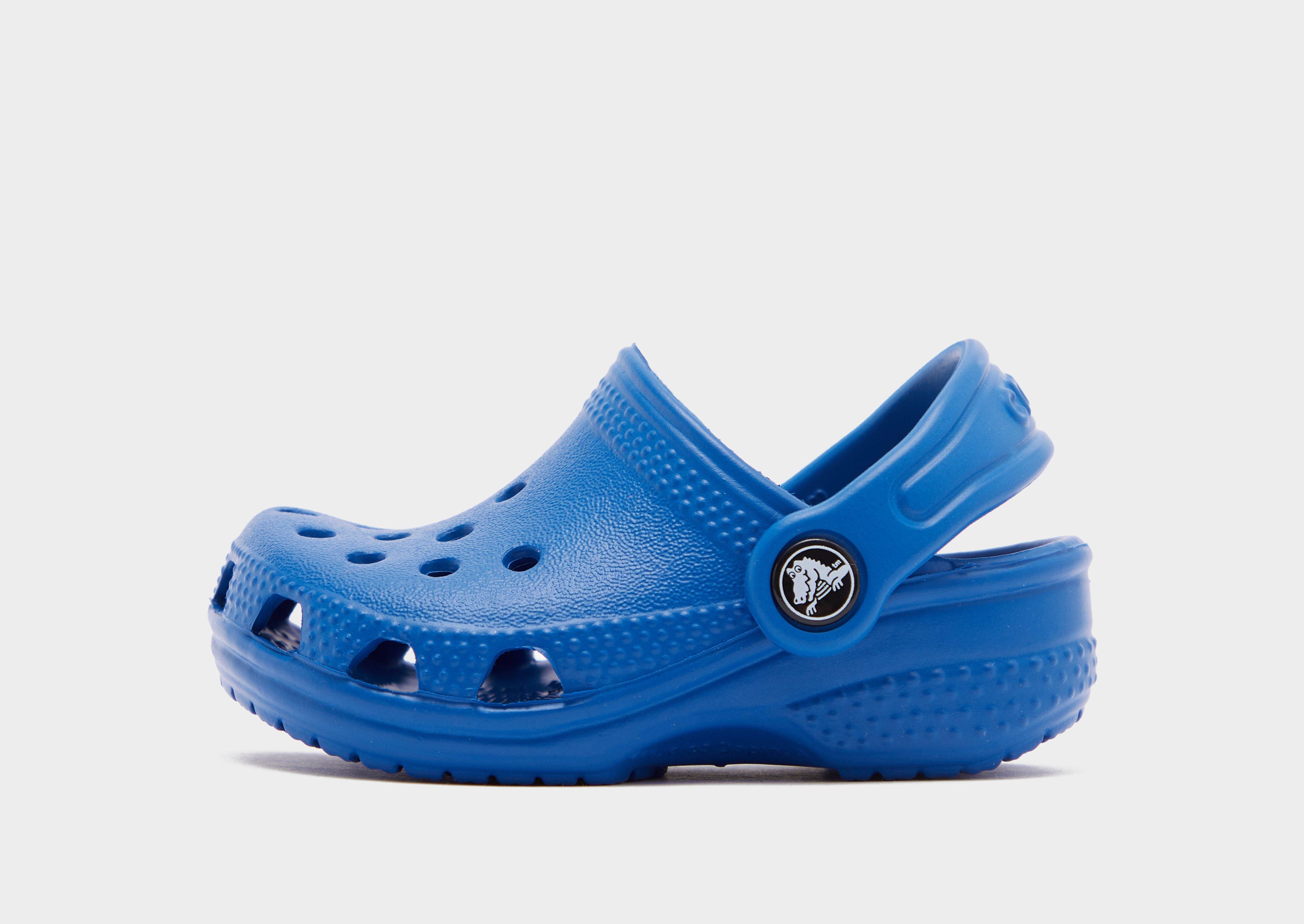 Men discount crocs blue