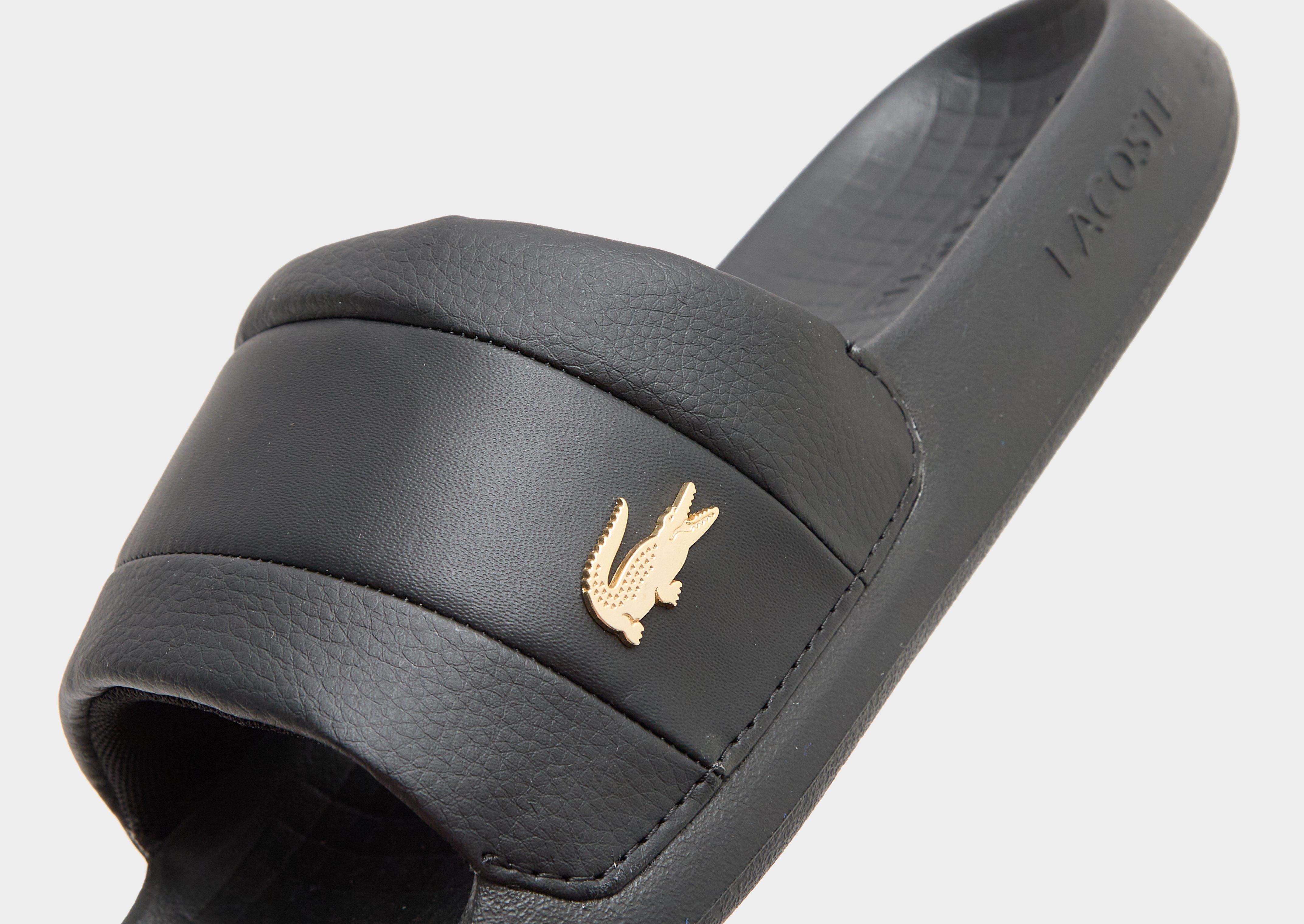 【LACOSTE 】Serve Pin Slides サンダル クロコダイルロゴ Black Lacoste Serve Pin Slides - JD Sports Global