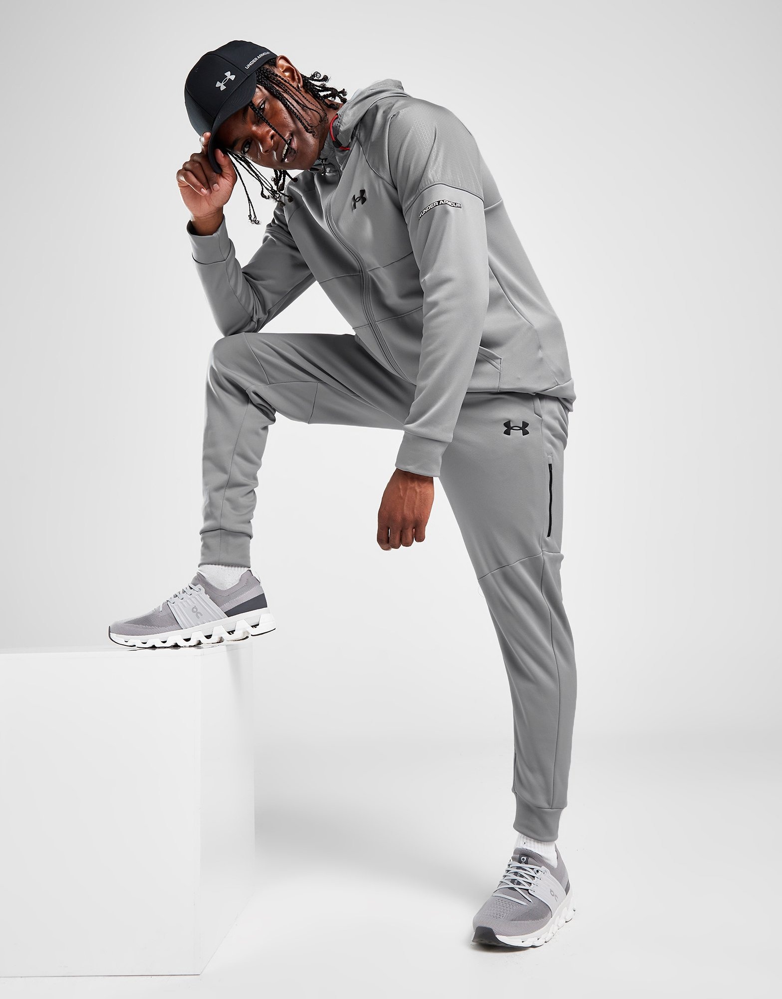 sweat under armour gris